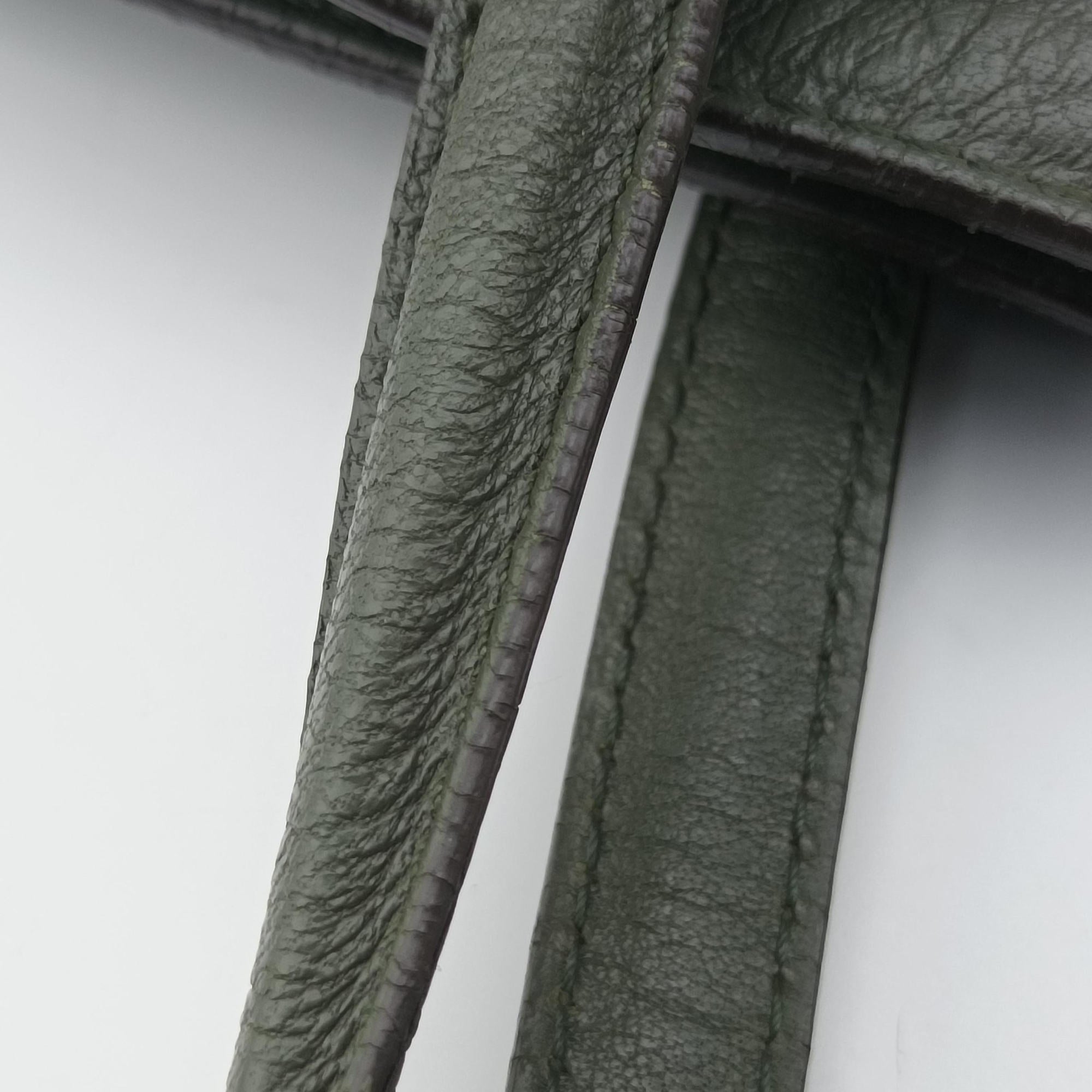 Vintage Alexander McQueen Skull Padlock green Leather  shoulderbag | stylenewstar