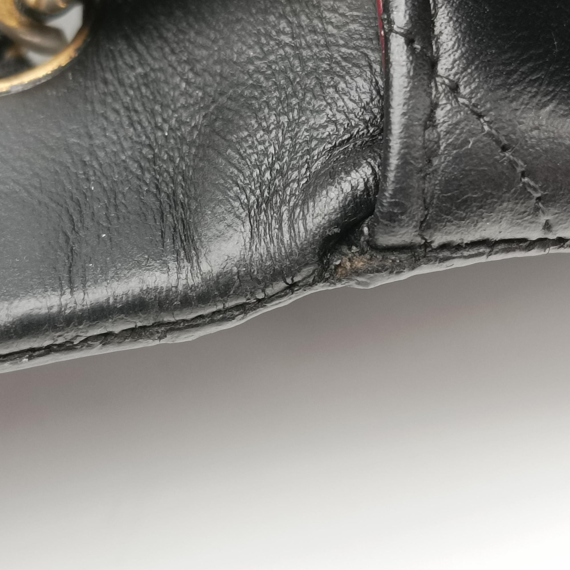 Vintage Chanel Matelasse Black lambskin A80287 shoulderbag | stylenewstar