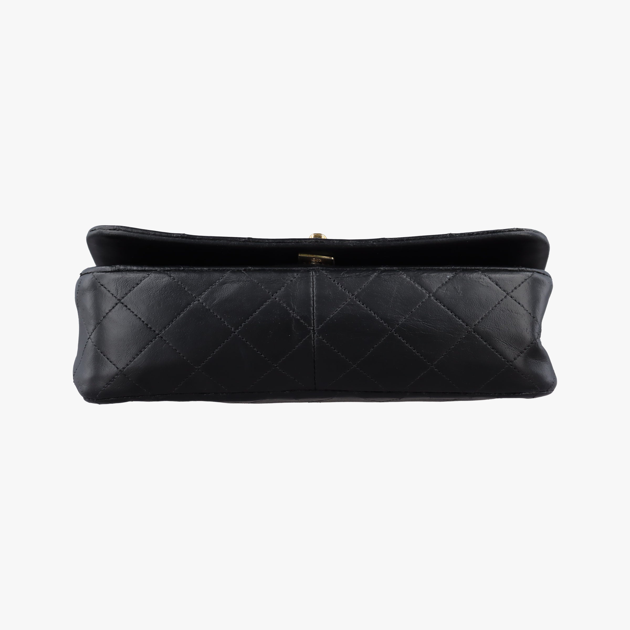 Vintage Chanel Matelasse Black lambskin A80287 shoulderbag | stylenewstar