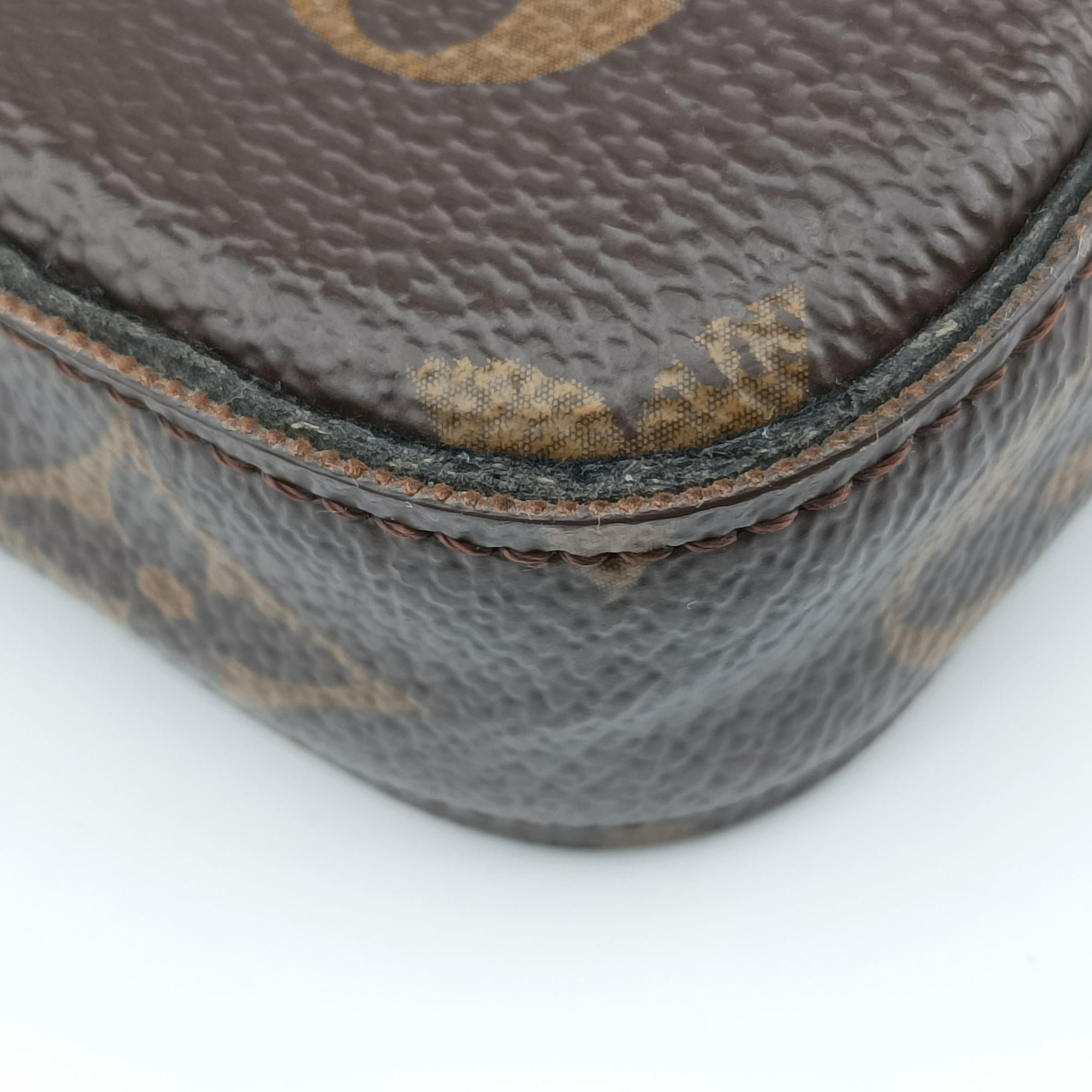 Vintage Louis Vuitton Pochette FeLICIE Brown Monogram Canvas M61276 shoulderbag | stylenewstar