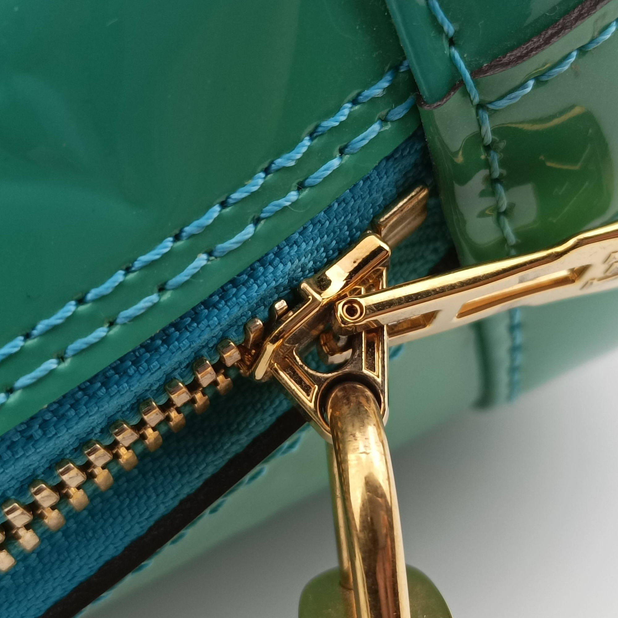 Pre-owned Louis Vuitton Alma BB Blue Lagon Vernis M91696 shoulderbag | stylenewstar