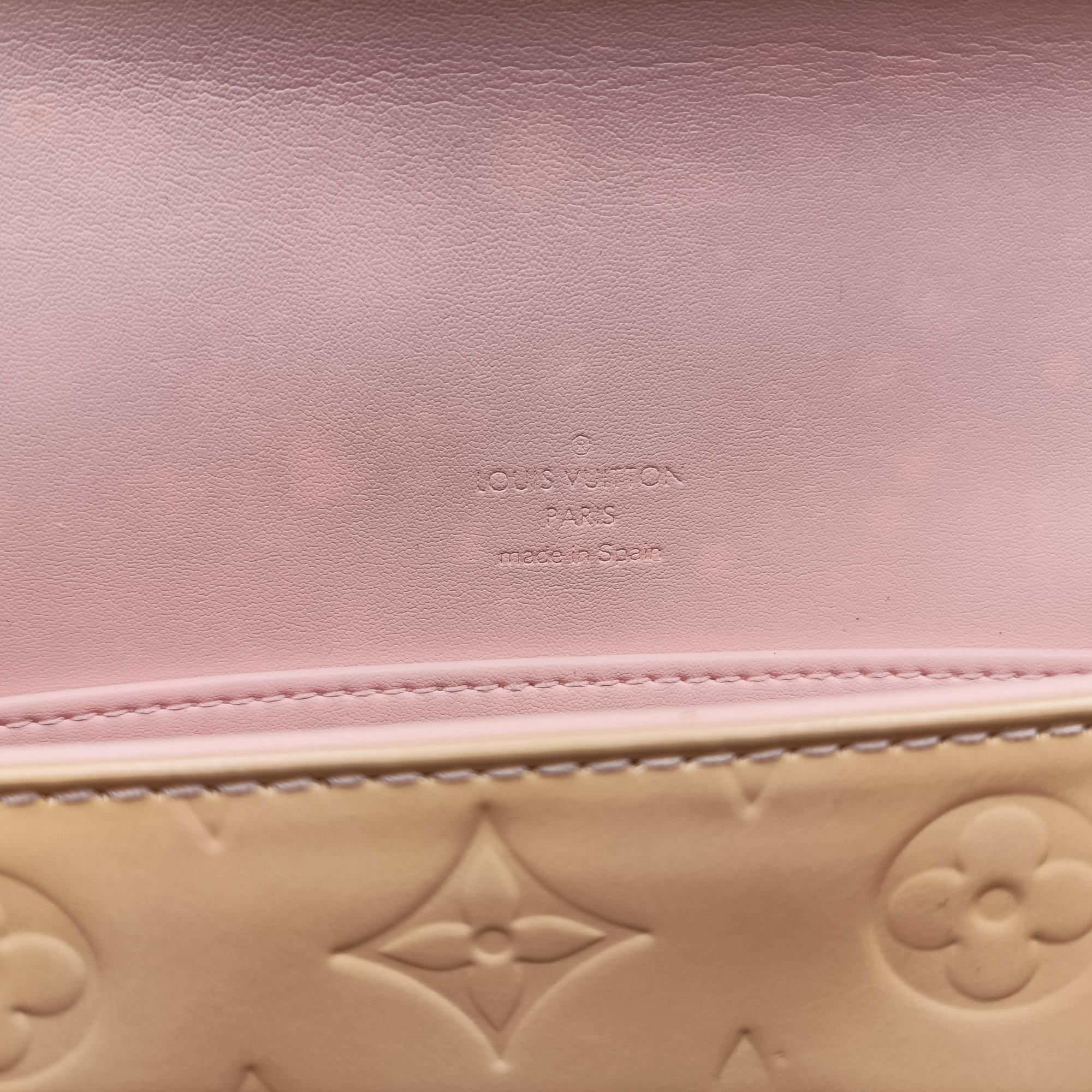 Secondhand Louis Vuitton Thompson Street Rose Pink Vernis M91300 shoulderbag | stylenewstar