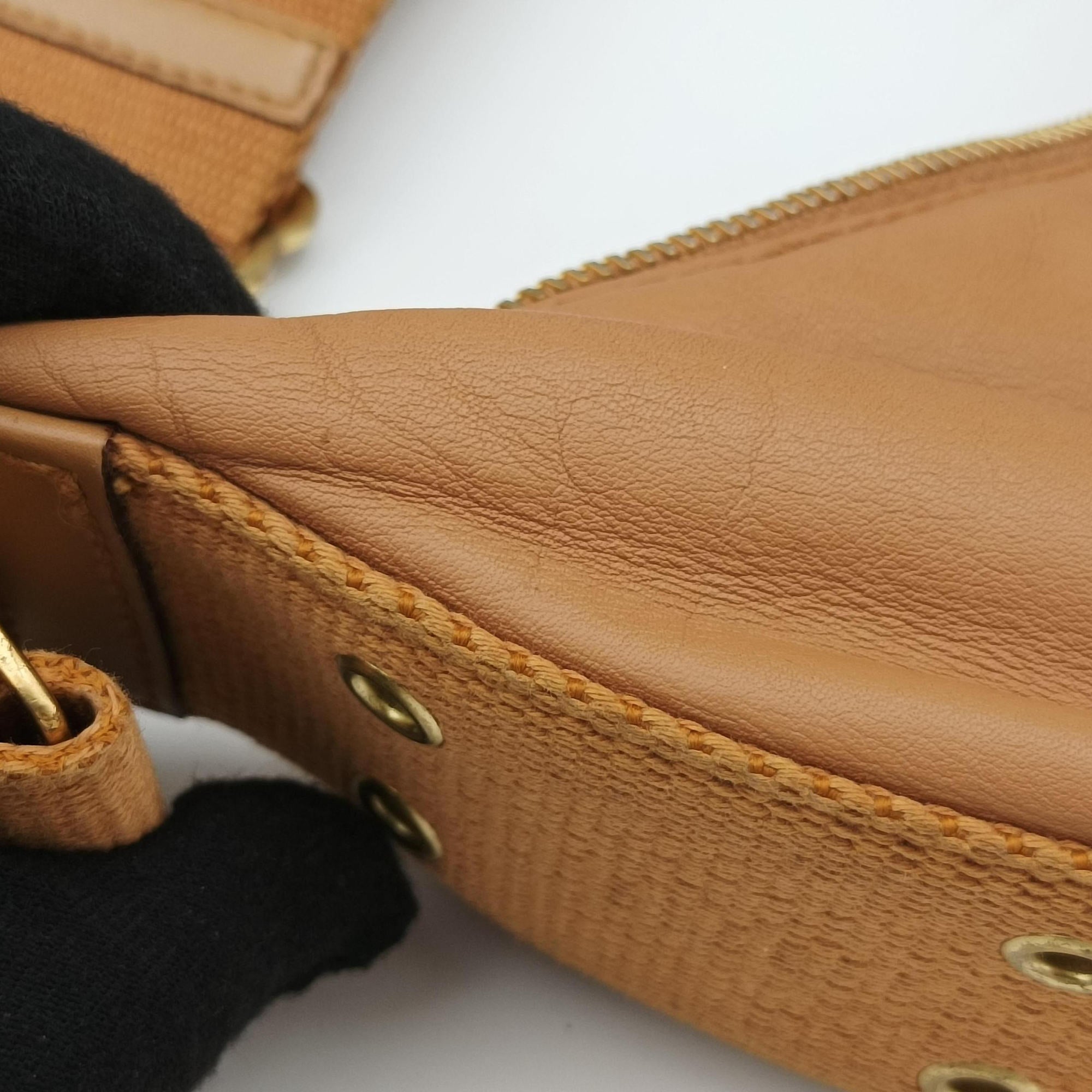 Vintage Christian Dior Taba  Brown Leather  shoulderbag | stylenewstar