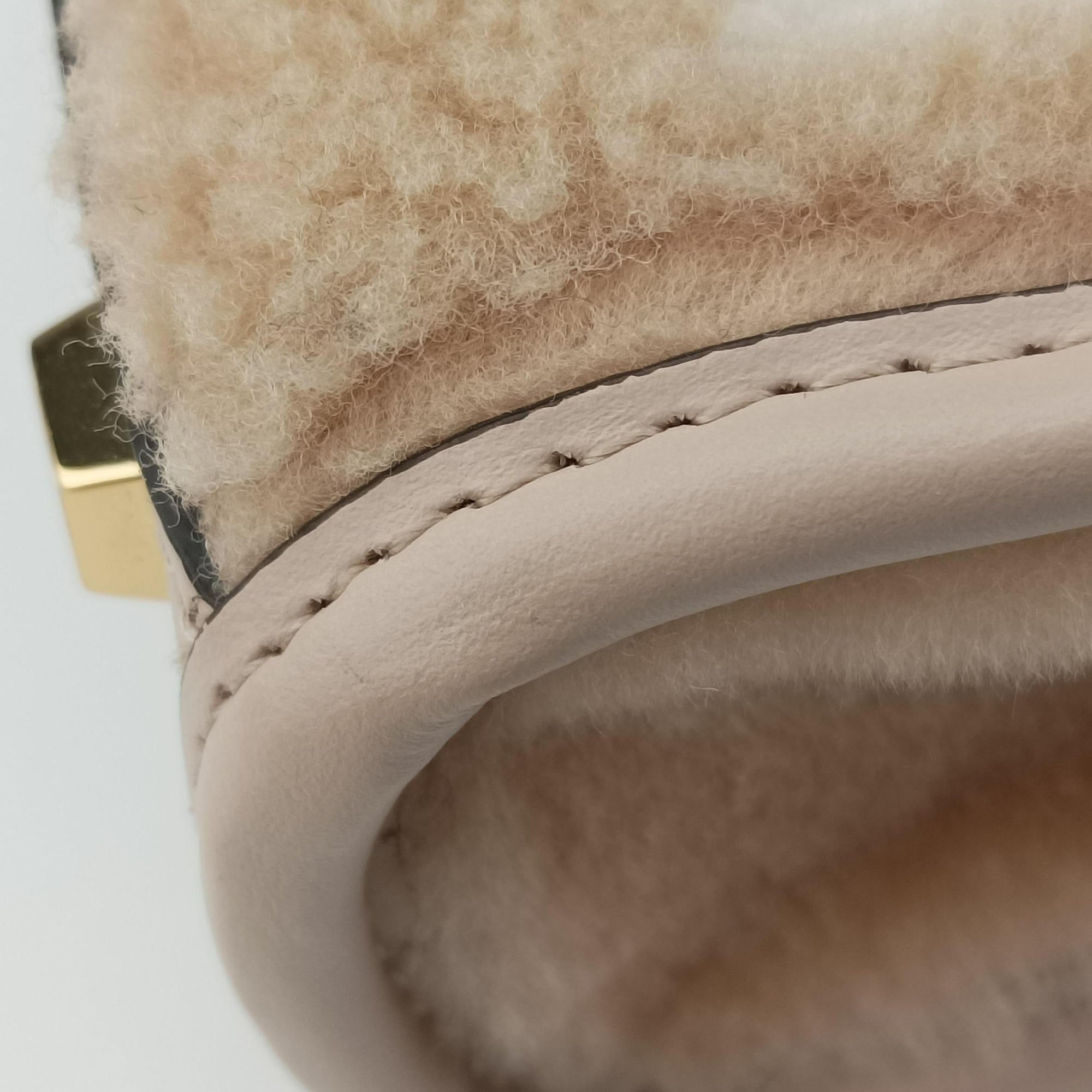 Secondhand Fendi SUNSHINE SHOPPER beige×Multicolour fur×leather 8BS051 shoulderbag | stylenewstar