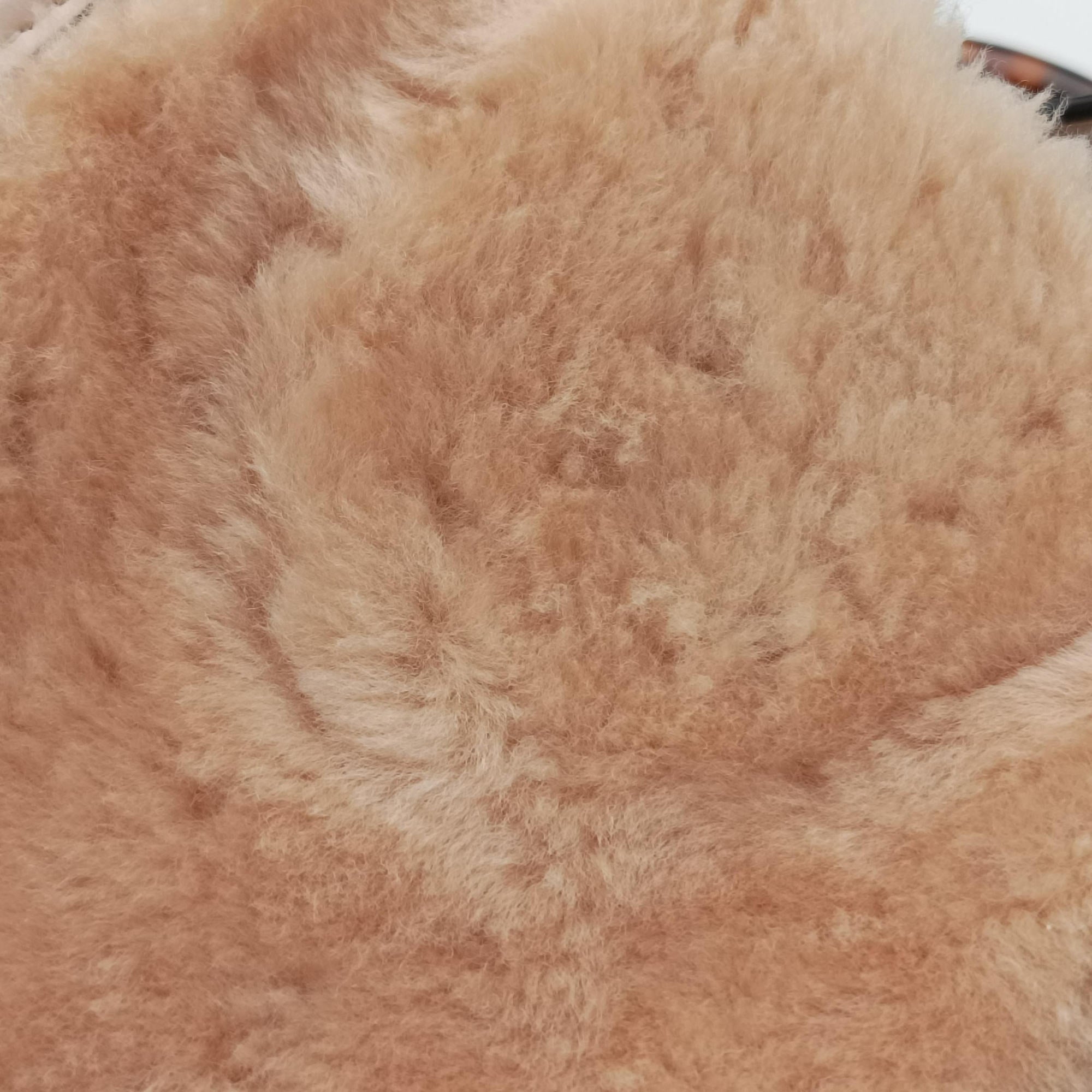 Secondhand Fendi SUNSHINE SHOPPER beige×Multicolour fur×leather 8BS051 shoulderbag | stylenewstar