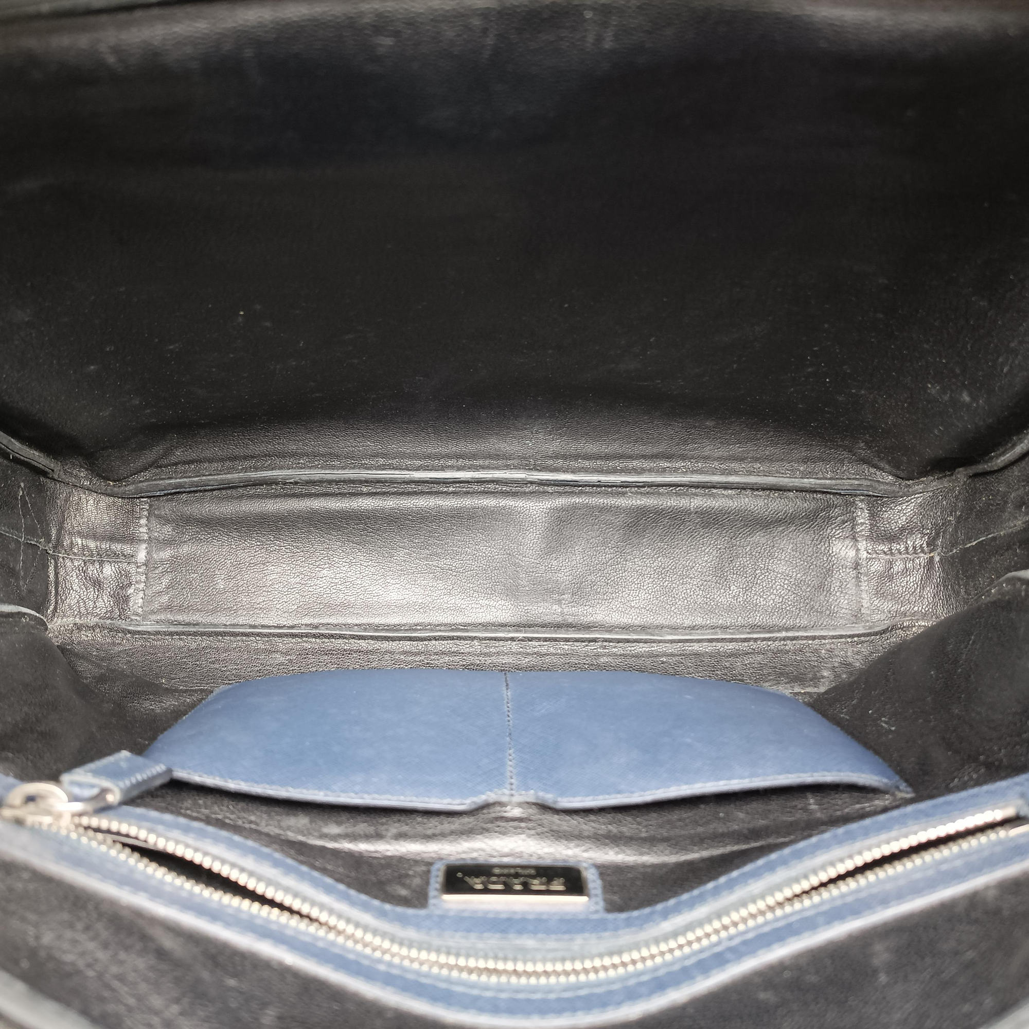 Pre-owned Prada Push-Lock Briefcases Navy Saffiano Leather  handbag | stylenewstar