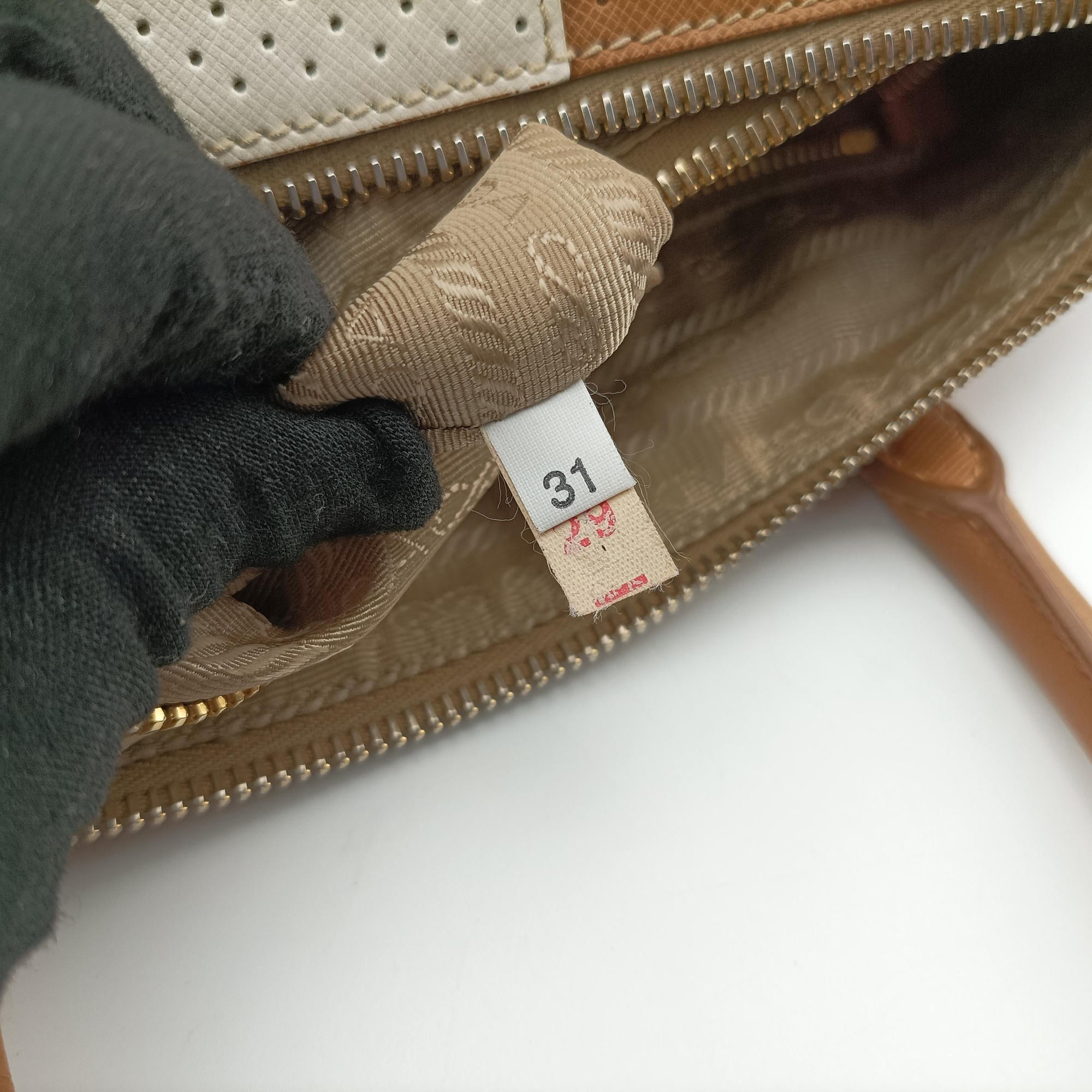 Pre-owned Prada Fori Boston Beige × White leather BL0649 handbag | stylenewstar