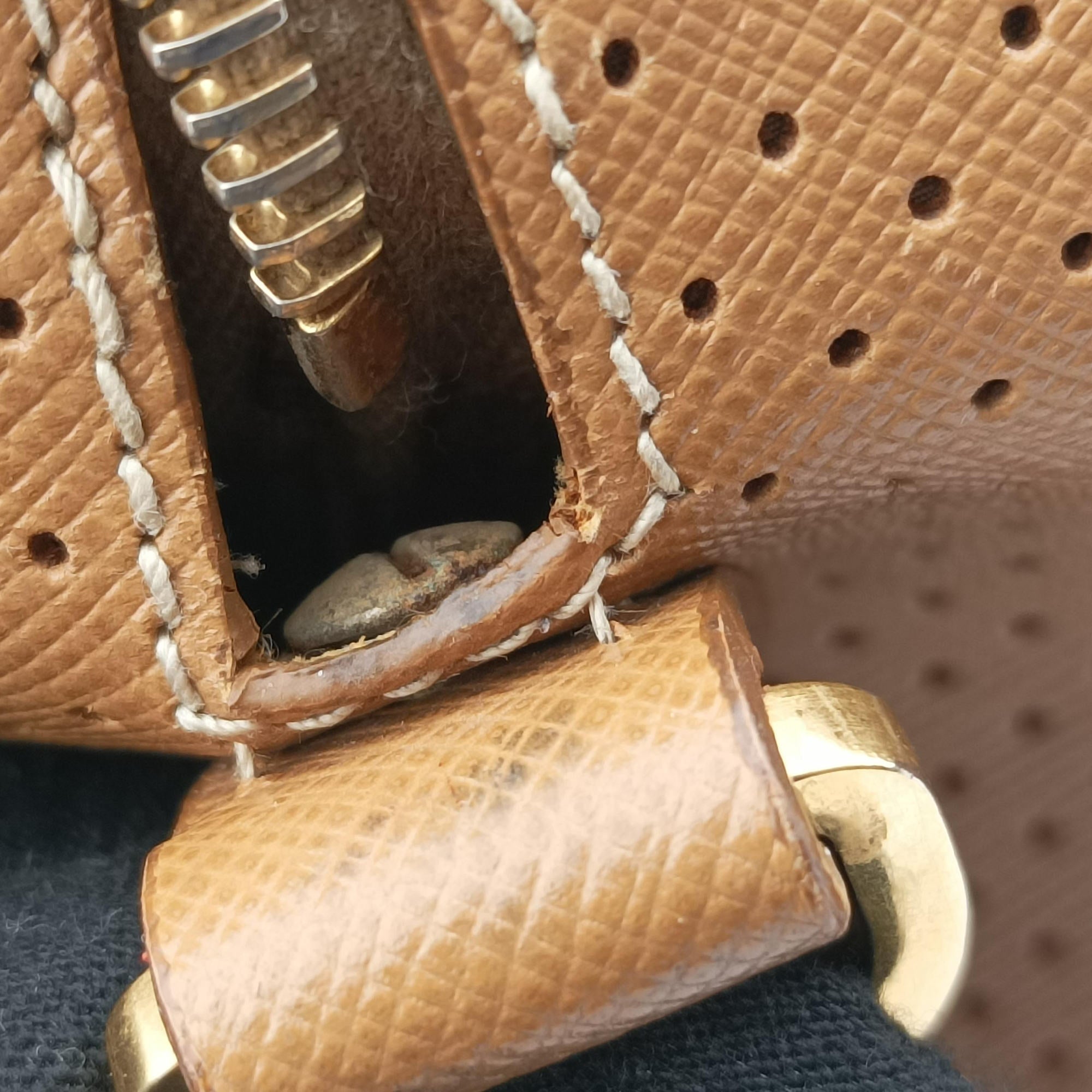 Pre-owned Prada Fori Boston Beige × White leather BL0649 handbag | stylenewstar