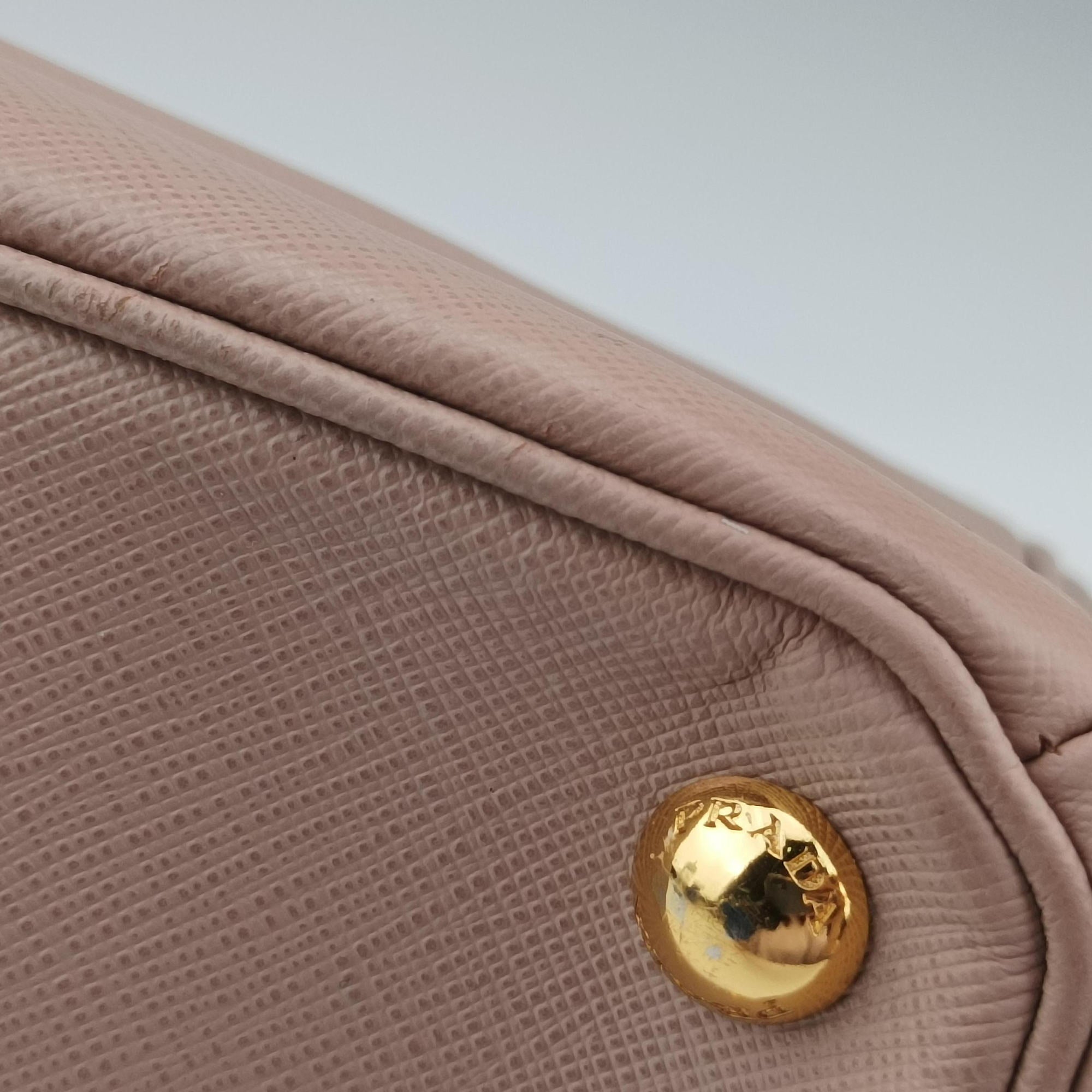 Pre-owned Prada Galleria Pink SAFFIANO Leather BN1786 handbag | stylenewstar