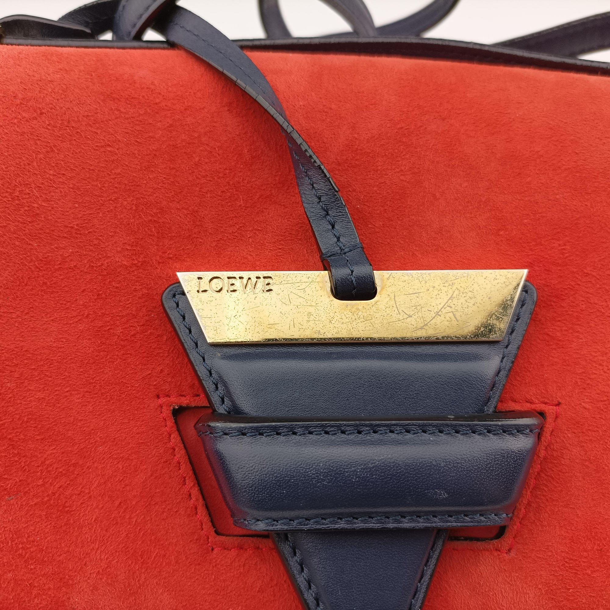 Pre-owned Loewe Barcelona Navy×Red Suede×leather  shoulderbag | stylenewstar