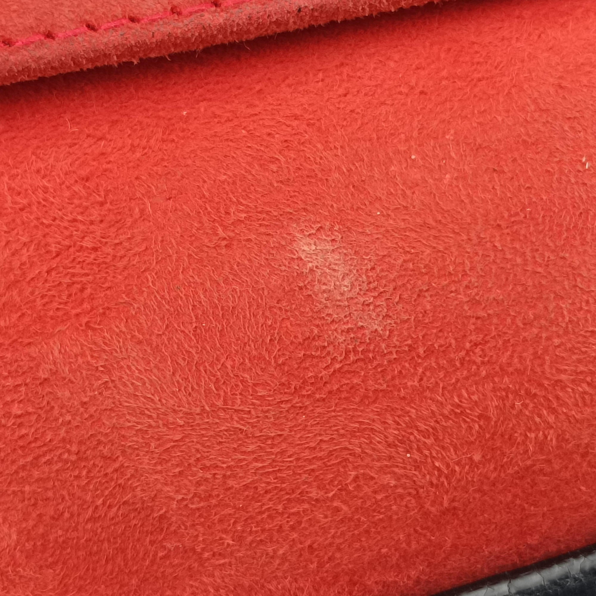 Pre-owned Loewe Barcelona Navy×Red Suede×leather  shoulderbag | stylenewstar
