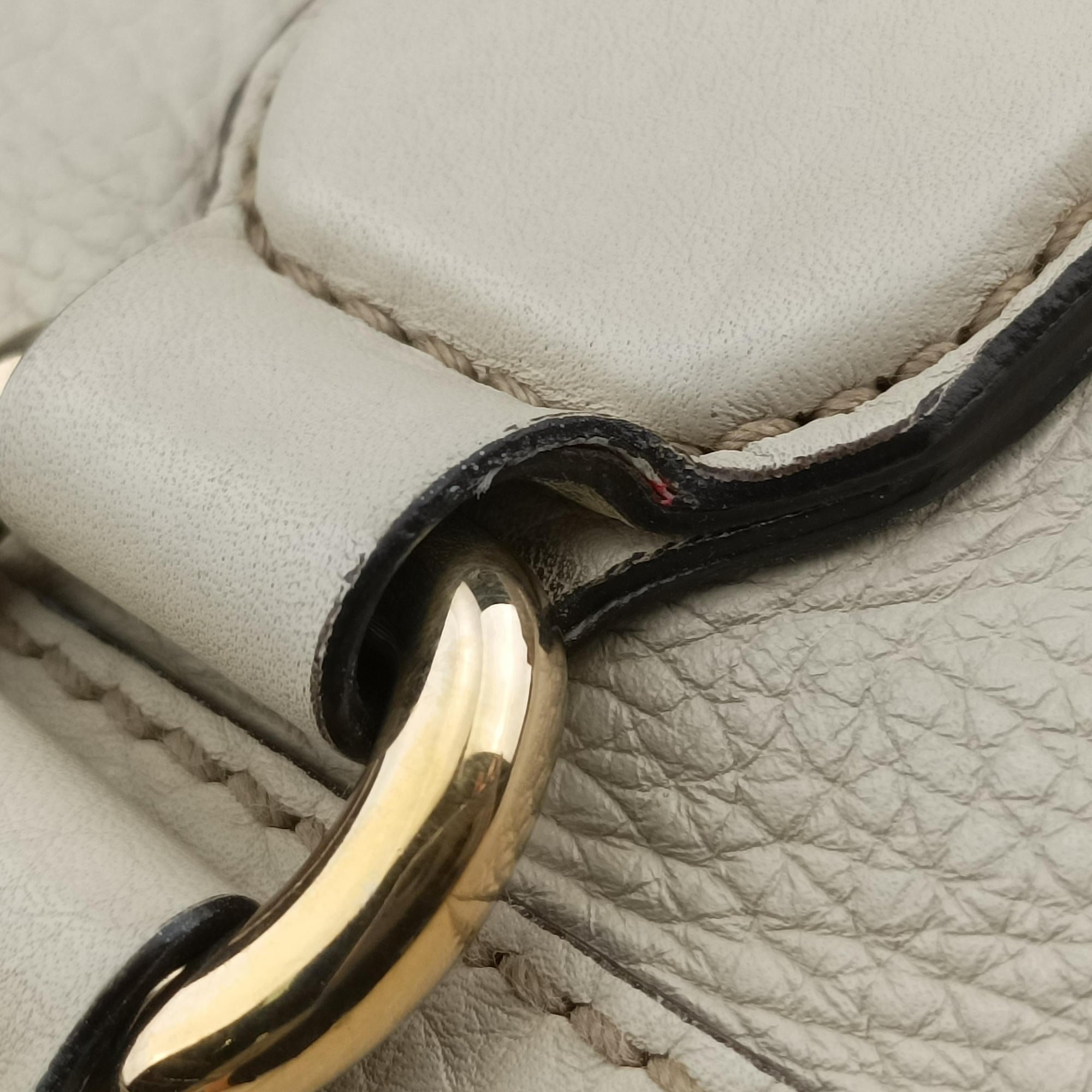 Pre-owned Gucci Soho White Leather 282306 handbag | stylenewstar