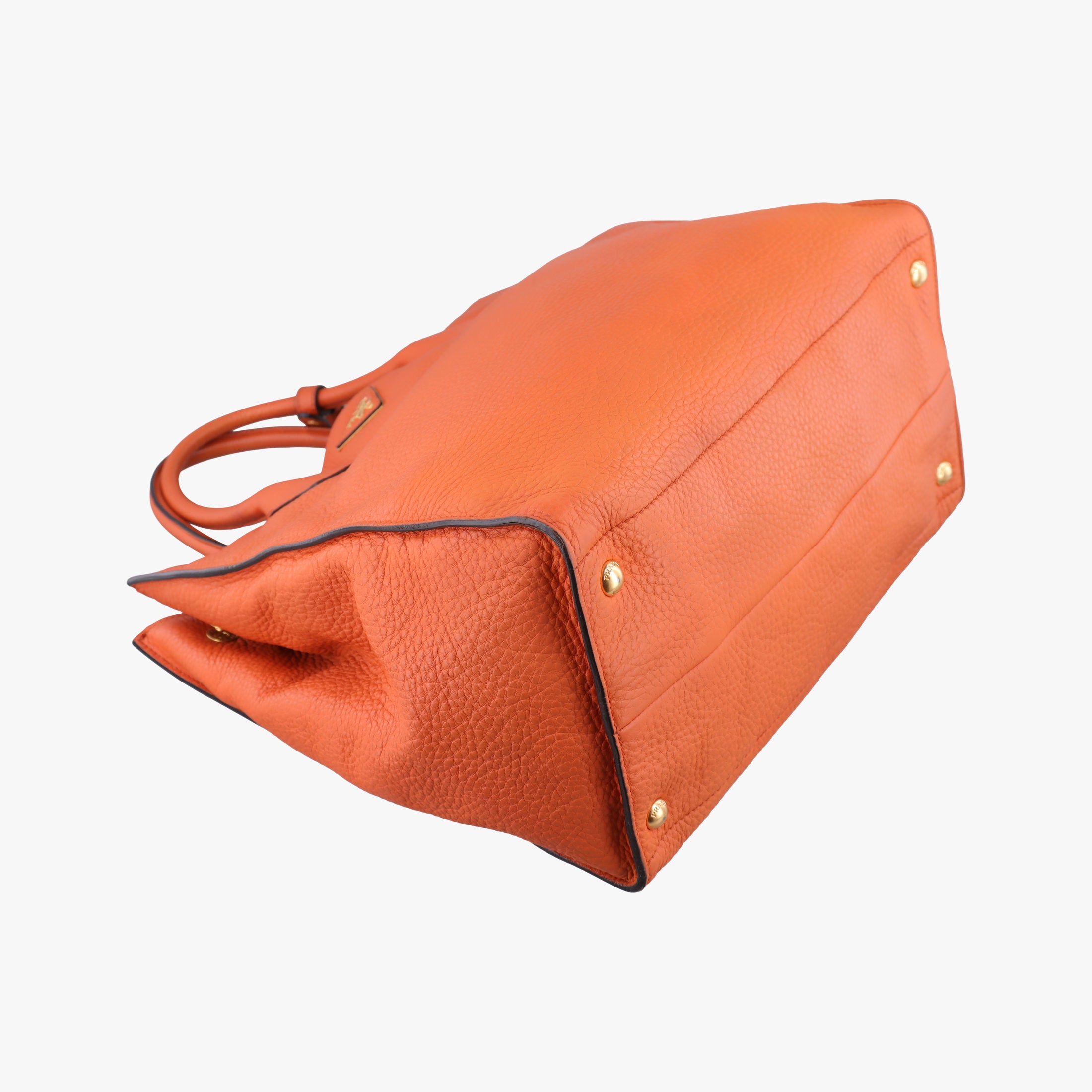 Vintage Prada Vitello Dino Orange Leather BN2671 shoulderbag | stylenewstar