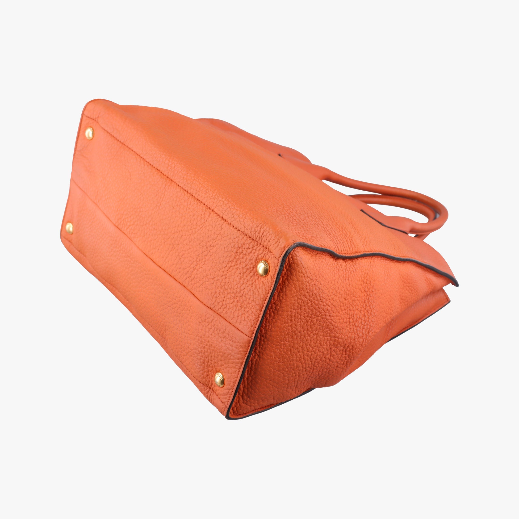 Vintage Prada Vitello Dino Orange Leather BN2671 shoulderbag | stylenewstar