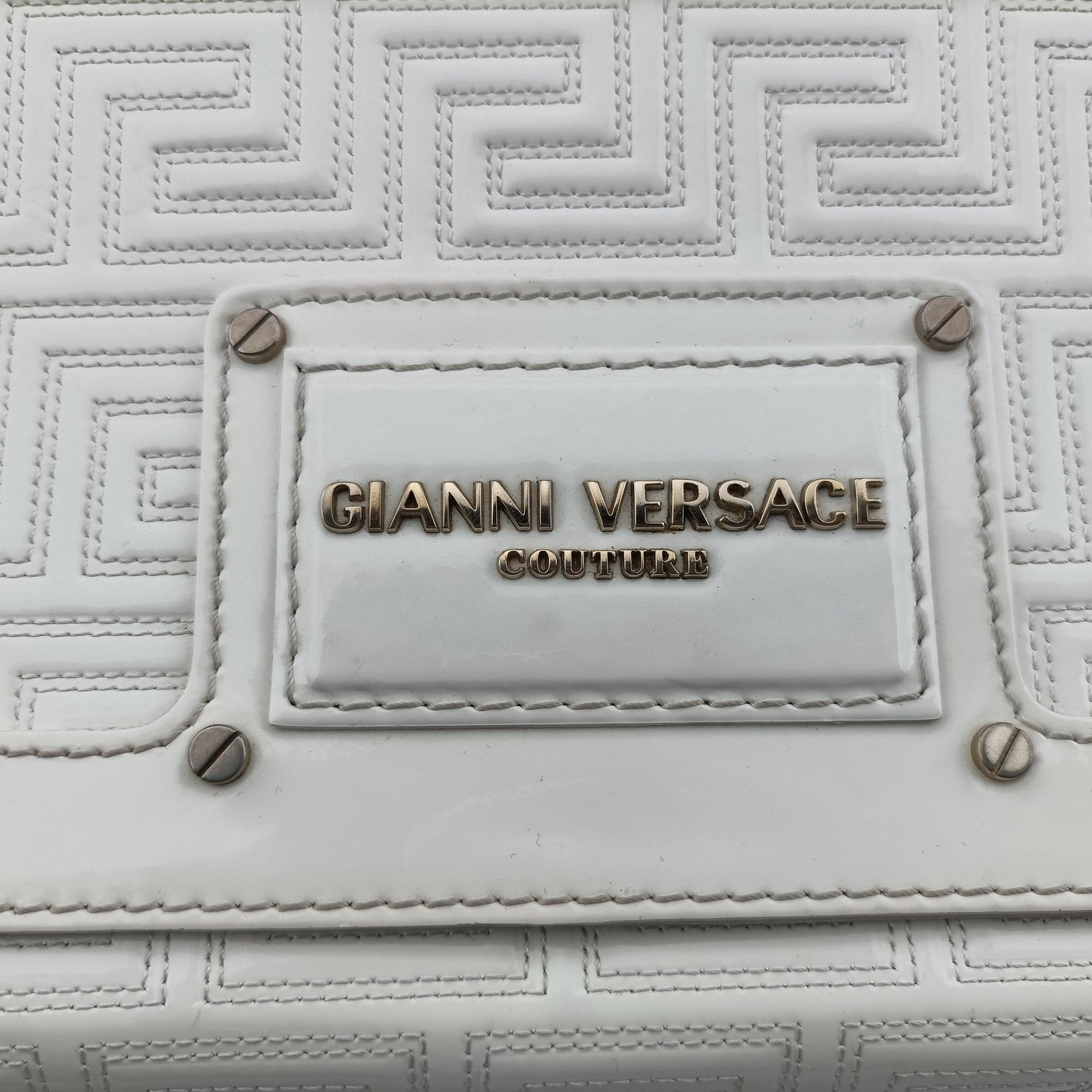 Pre-owned VERSACE Couture thick flap chain White patent  shoulderbag | stylenewstar