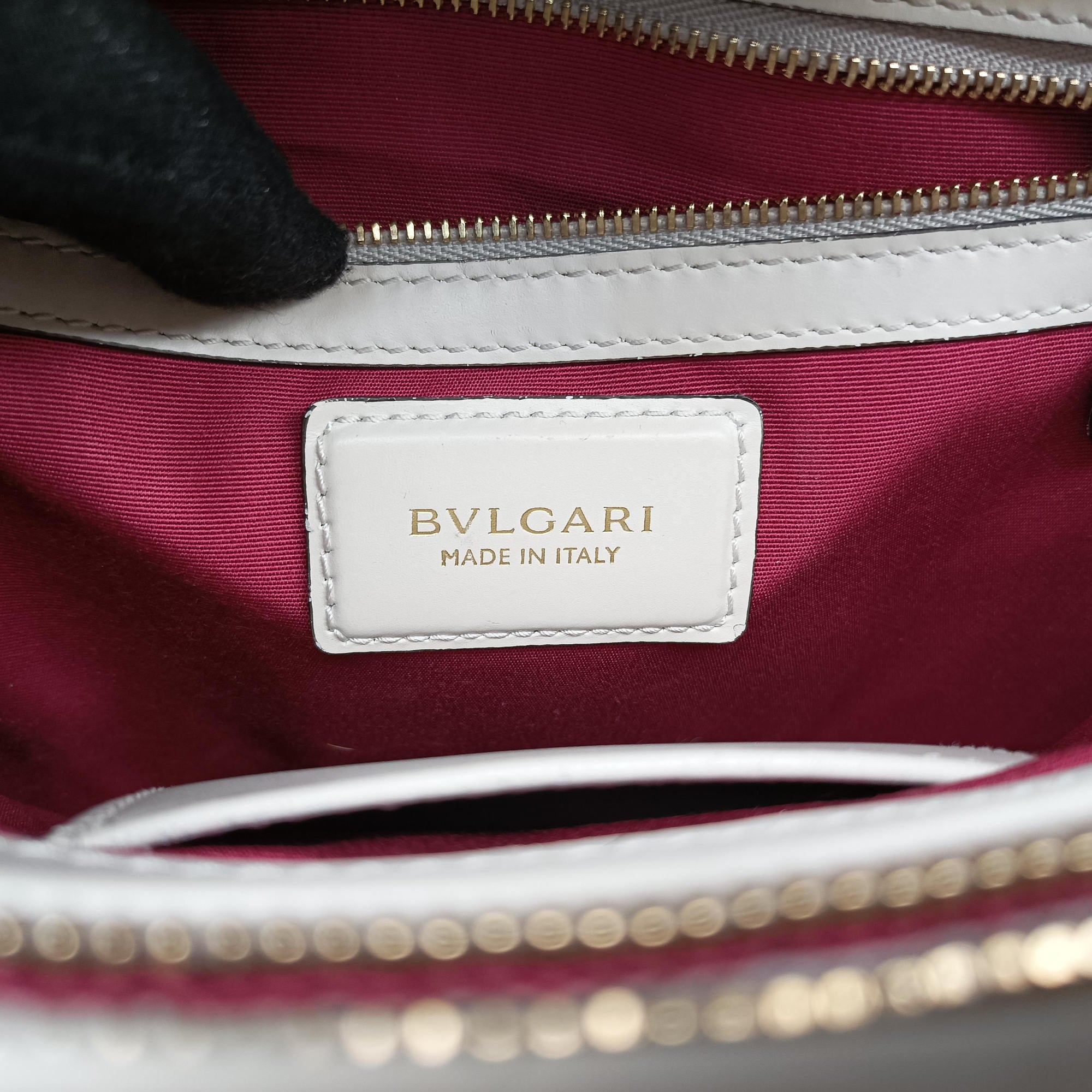 Pre-owned Bvlgari SERPENTI FOREVER White Leather  shoulderbag | stylenewstar