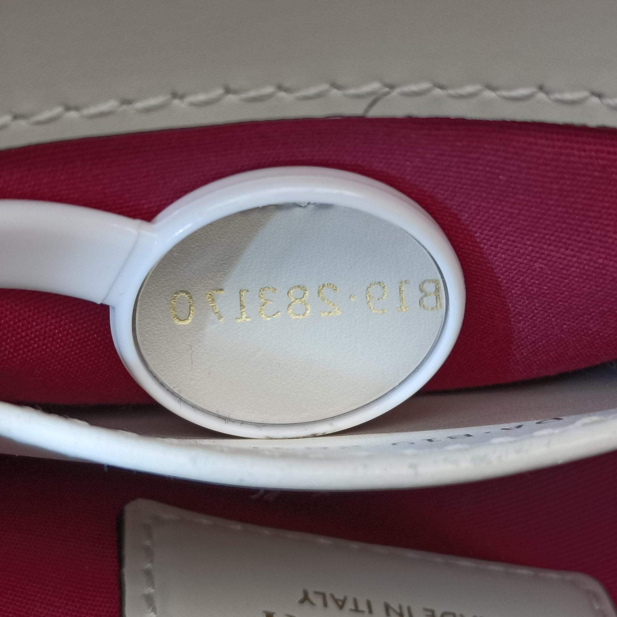 Pre-owned Bvlgari SERPENTI FOREVER White Leather  shoulderbag | stylenewstar