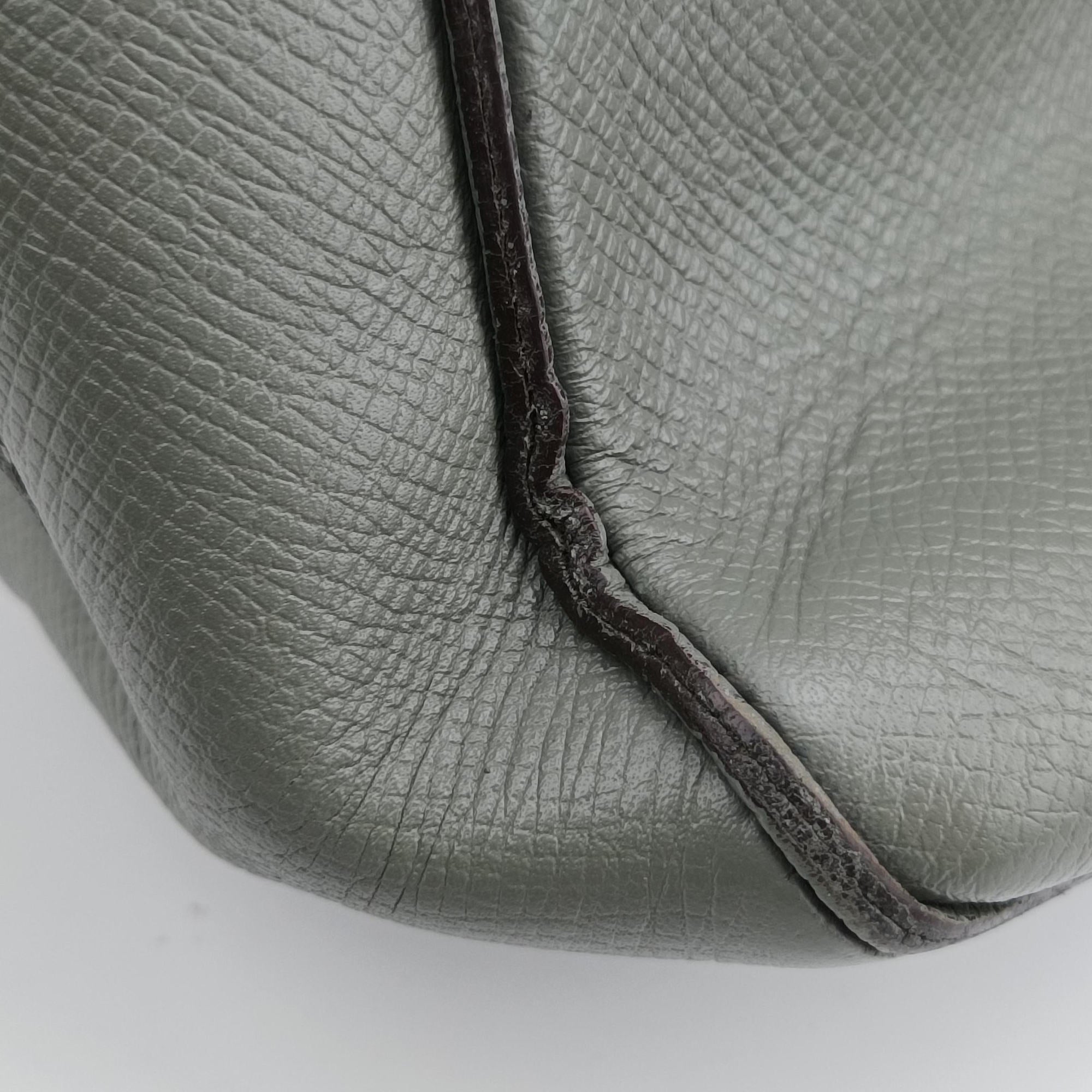 Secondhand Louis Vuitton Roman MM Gracie Taiga M32623 shoulderbag | stylenewstar