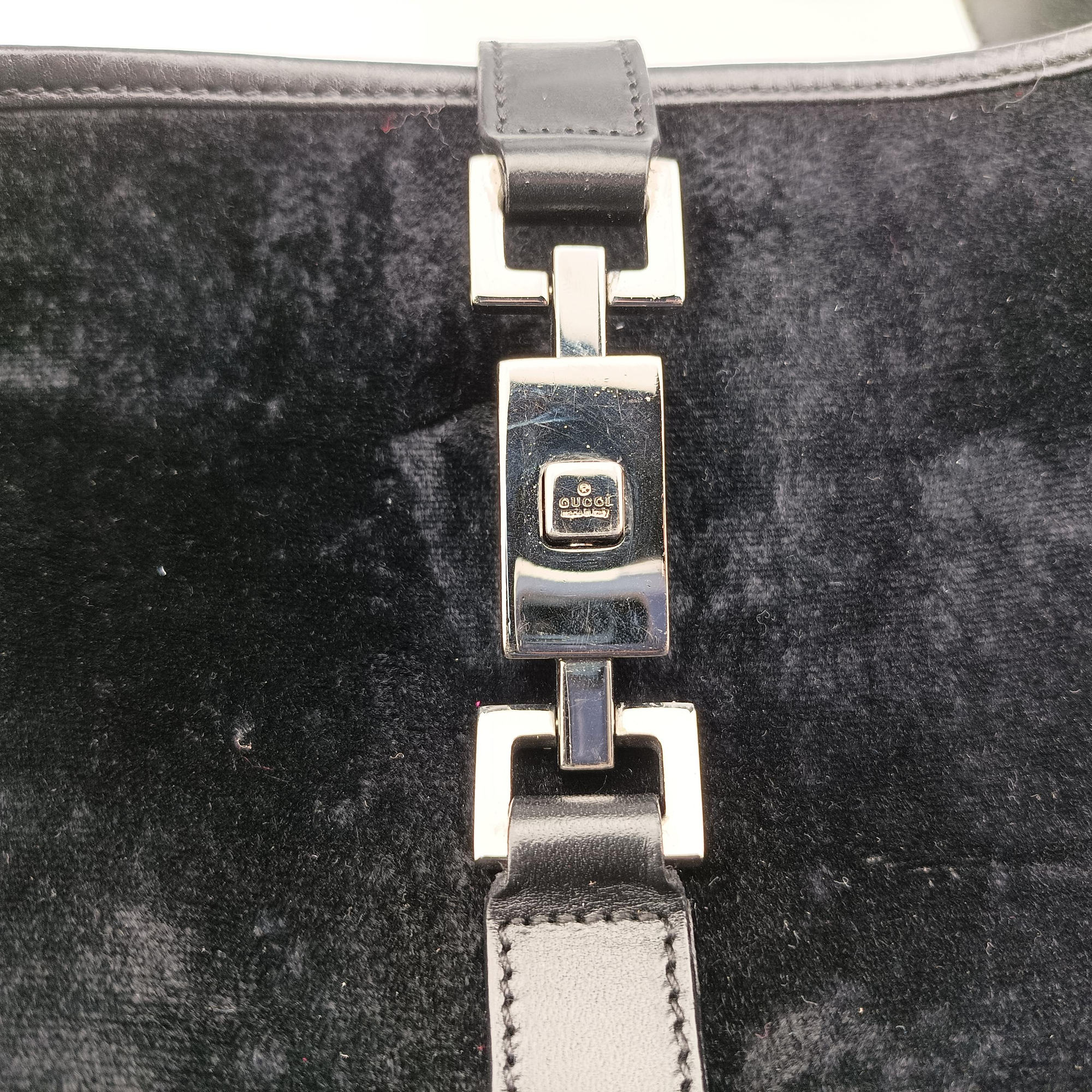 Vintage Gucci Jackie Black velour×leather 001.33 shoulderbag | stylenewstar