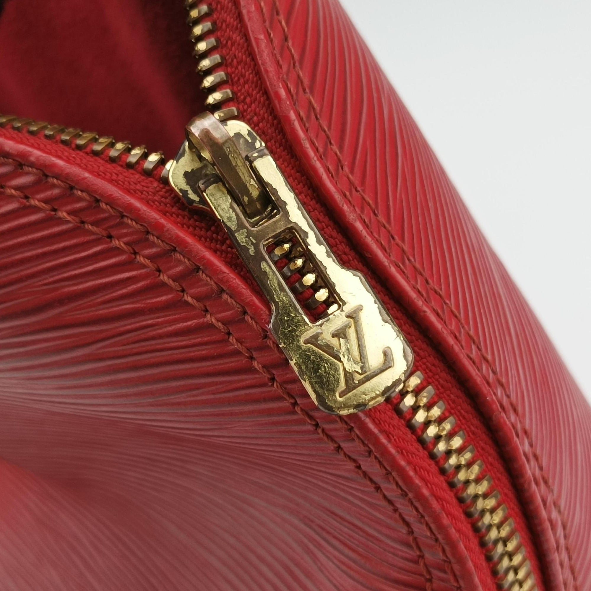 Pre-owned Louis Vuitton ALMA PM CARMIN Epi M4058E handbag | stylenewstar
