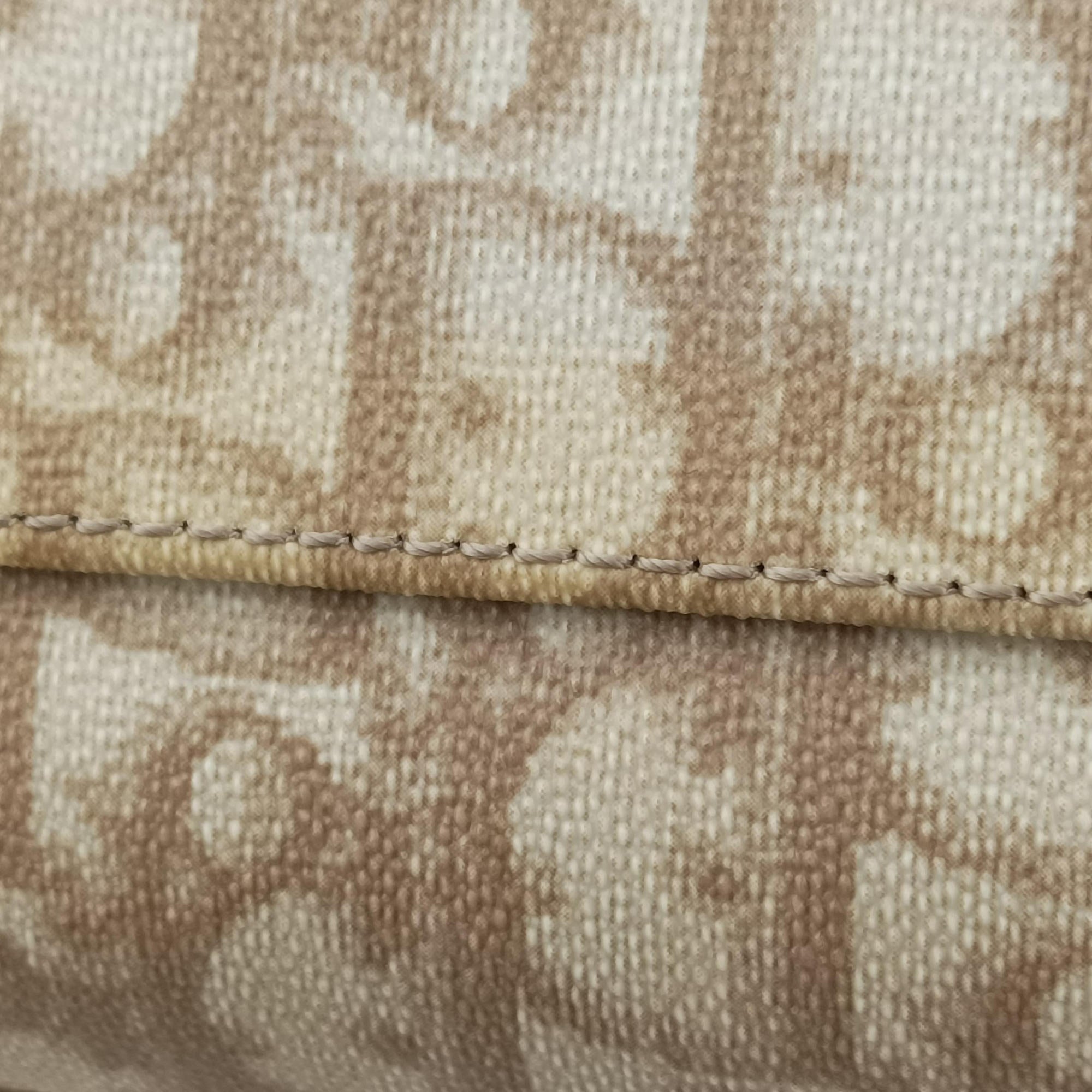 Pre-owned Christian Dior Romantic Trotter Beige x Pink PVC coated canvas x velour  handbag | stylenewstar
