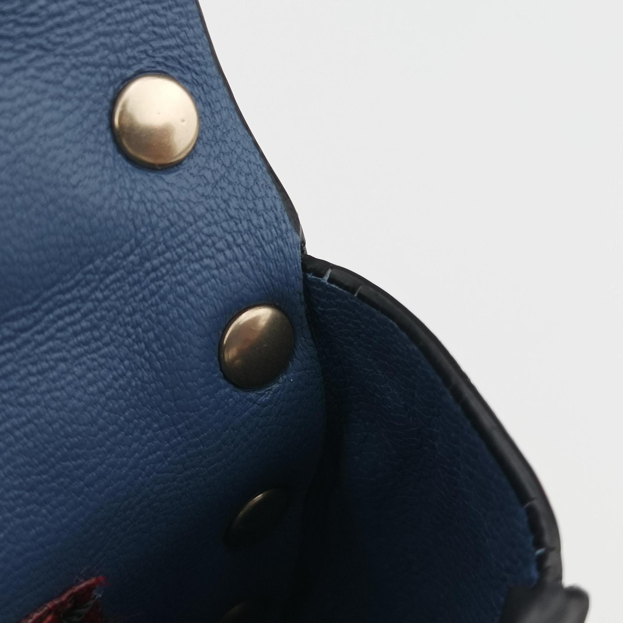 Pre-owned Valentino Rockstud SPIKE UP Blue Leather  shoulderbag | stylenewstar