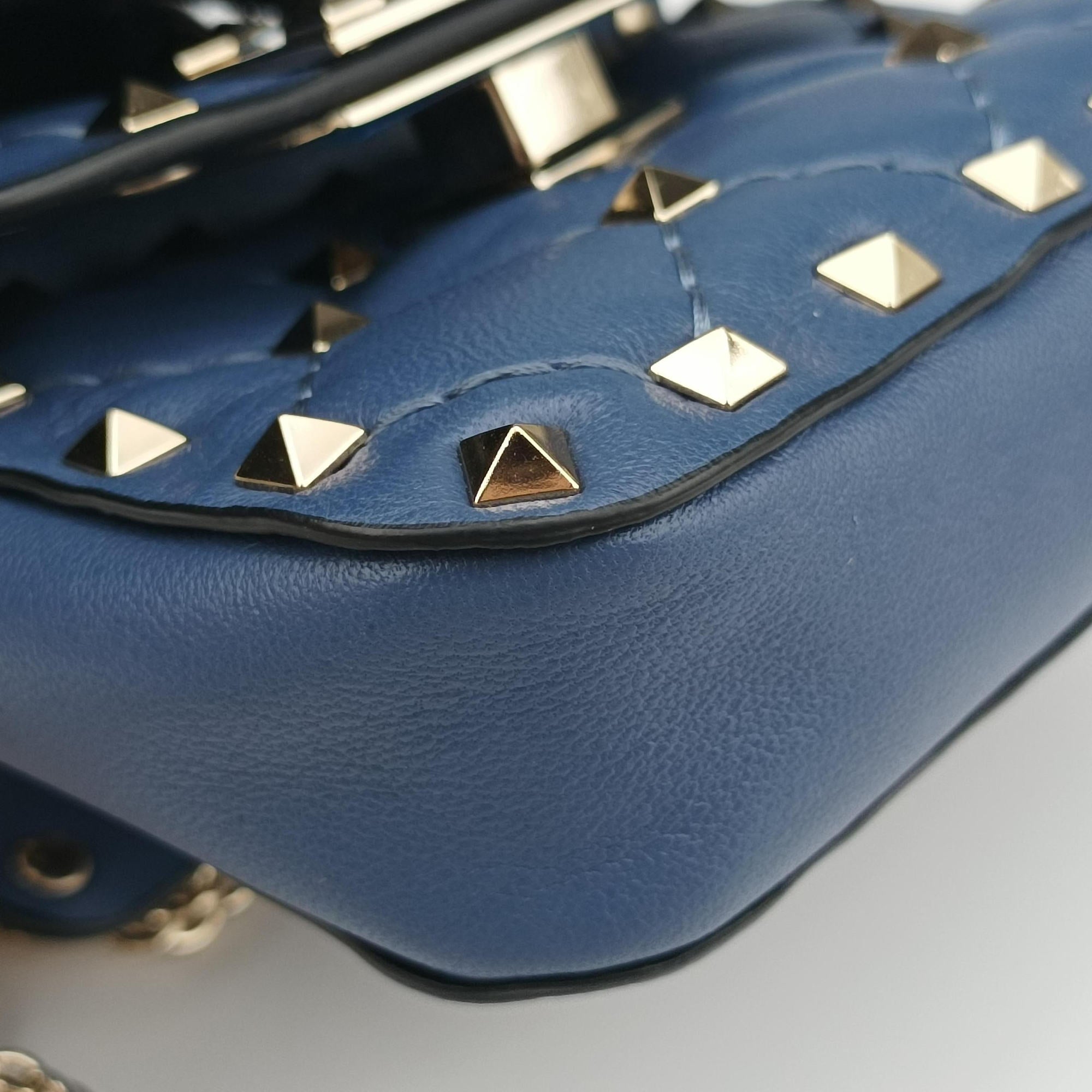 Pre-owned Valentino Rockstud SPIKE UP Blue Leather  shoulderbag | stylenewstar