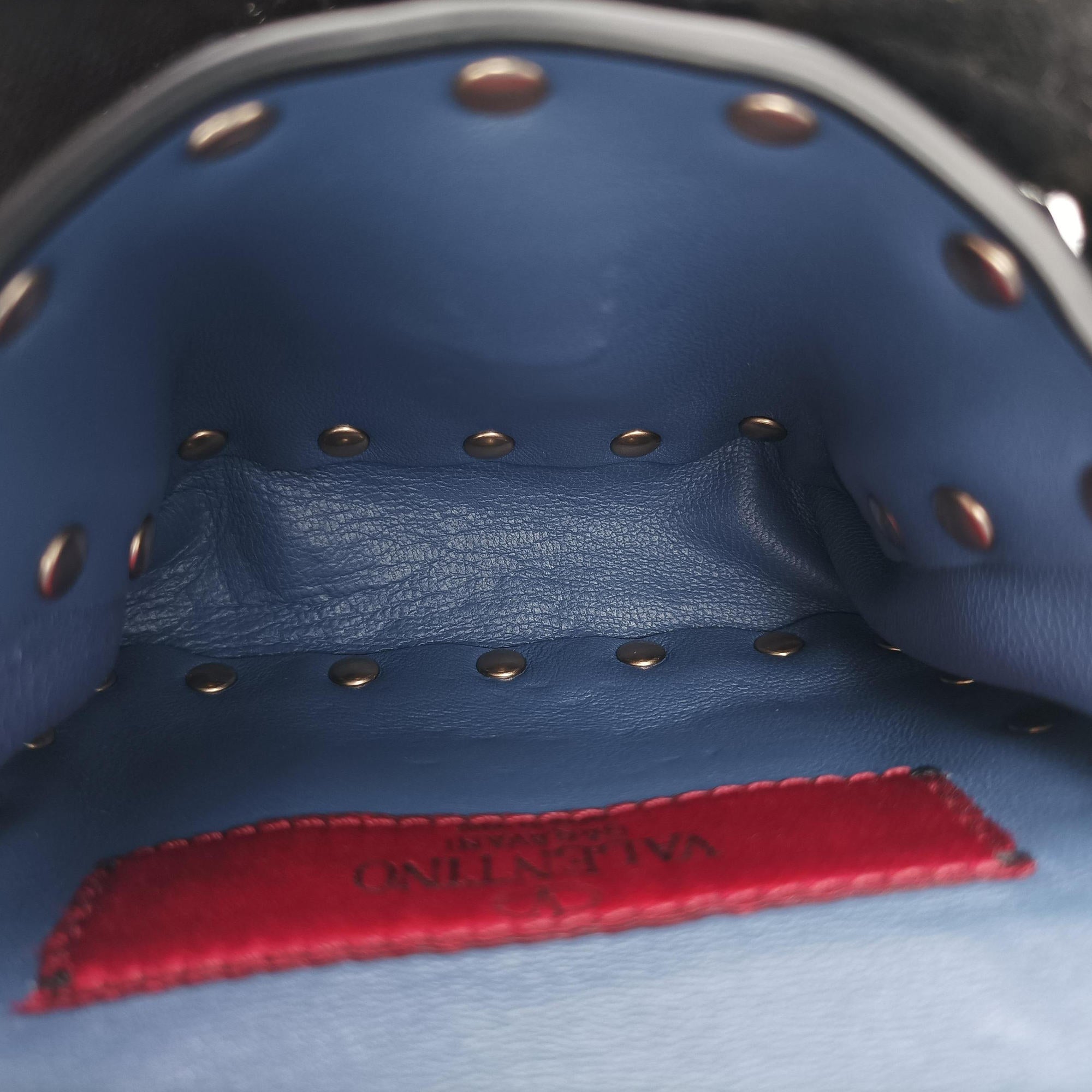 Pre-owned Valentino Rockstud SPIKE UP Blue Leather  shoulderbag | stylenewstar