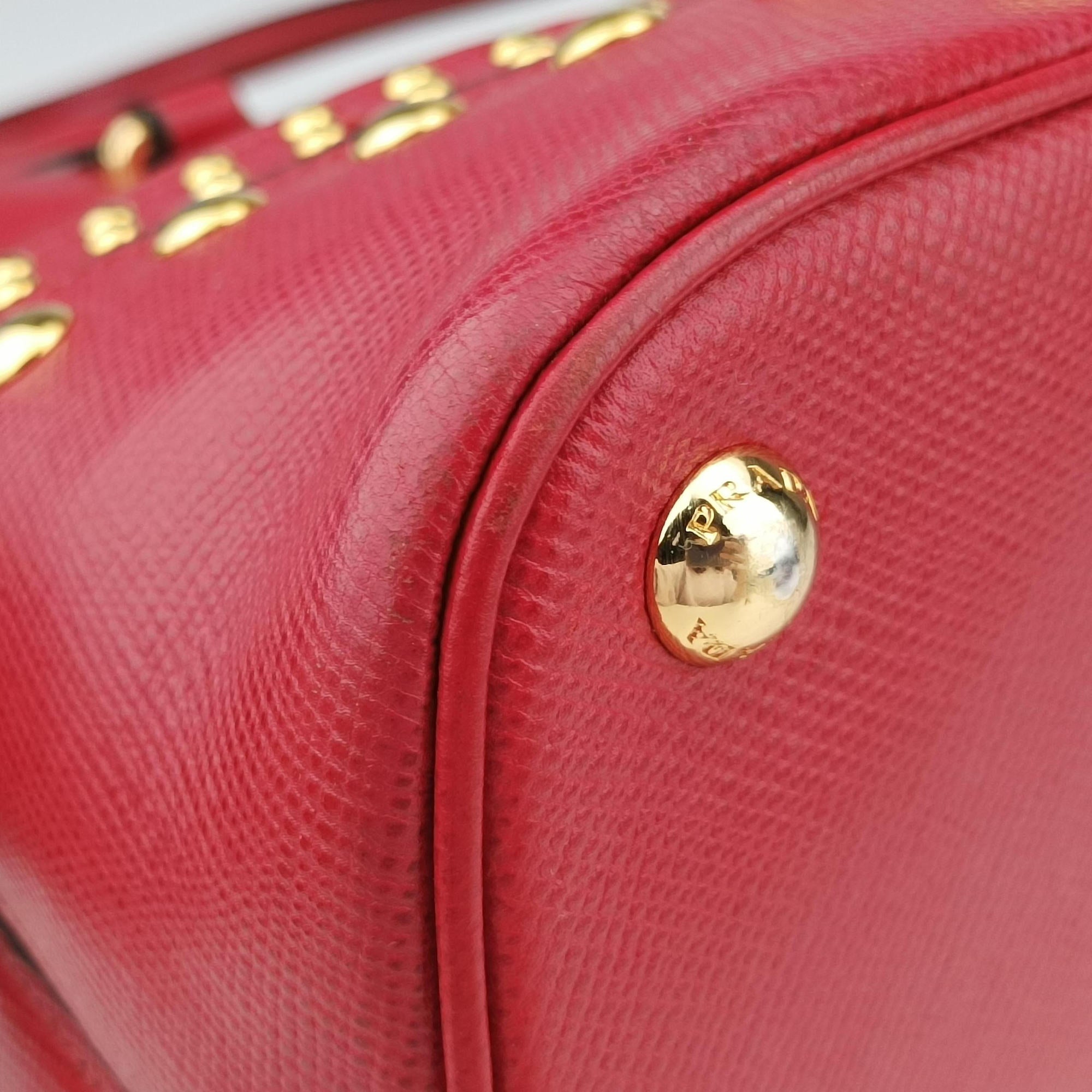 Pre-owned Prada Promenade Studded Red SAFFIANO Leather BN2753 shoulderbag | stylenewstar