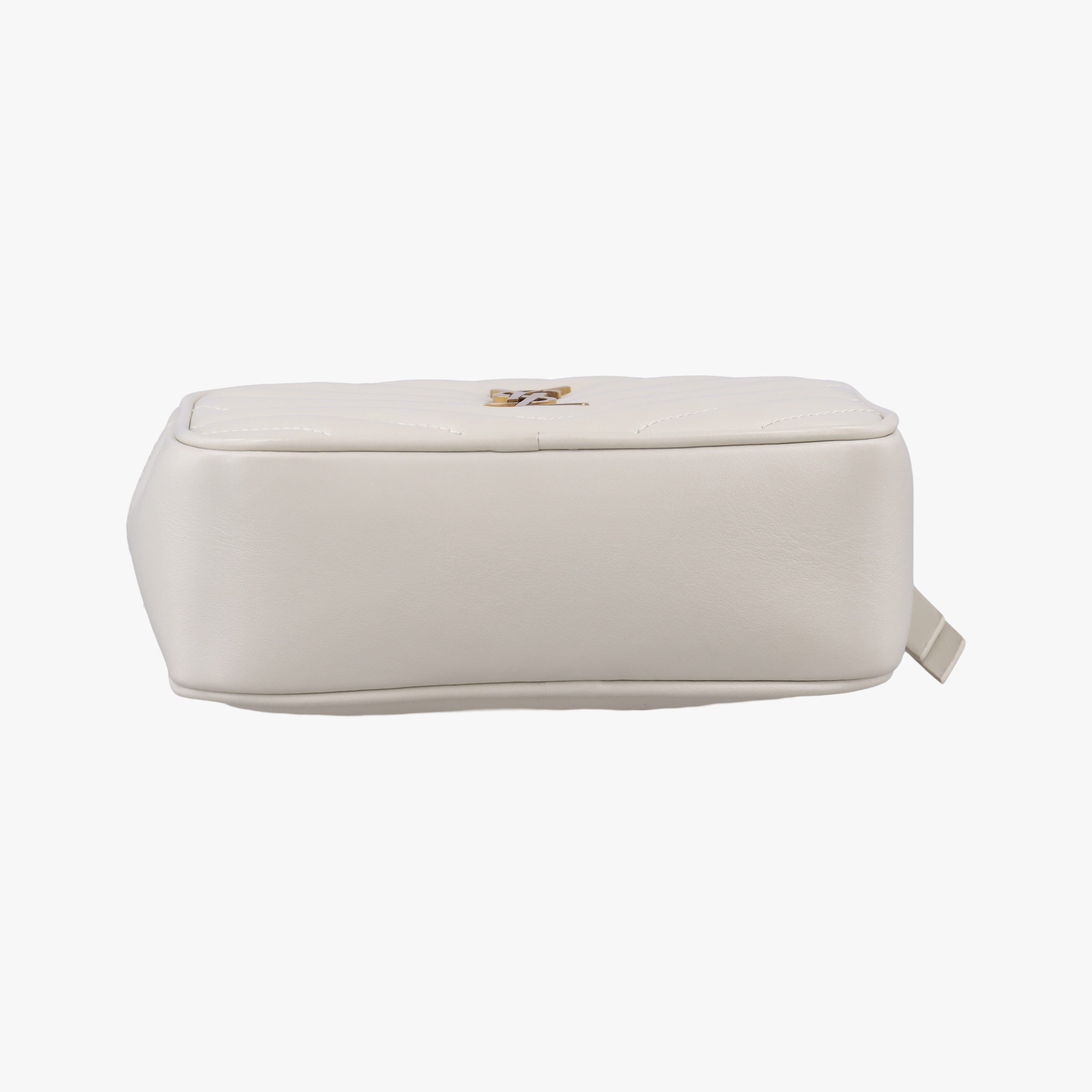 Pre-owned Yves Saint Laurent Lou camera White Leather 534817 shoulderbag | stylenewstar