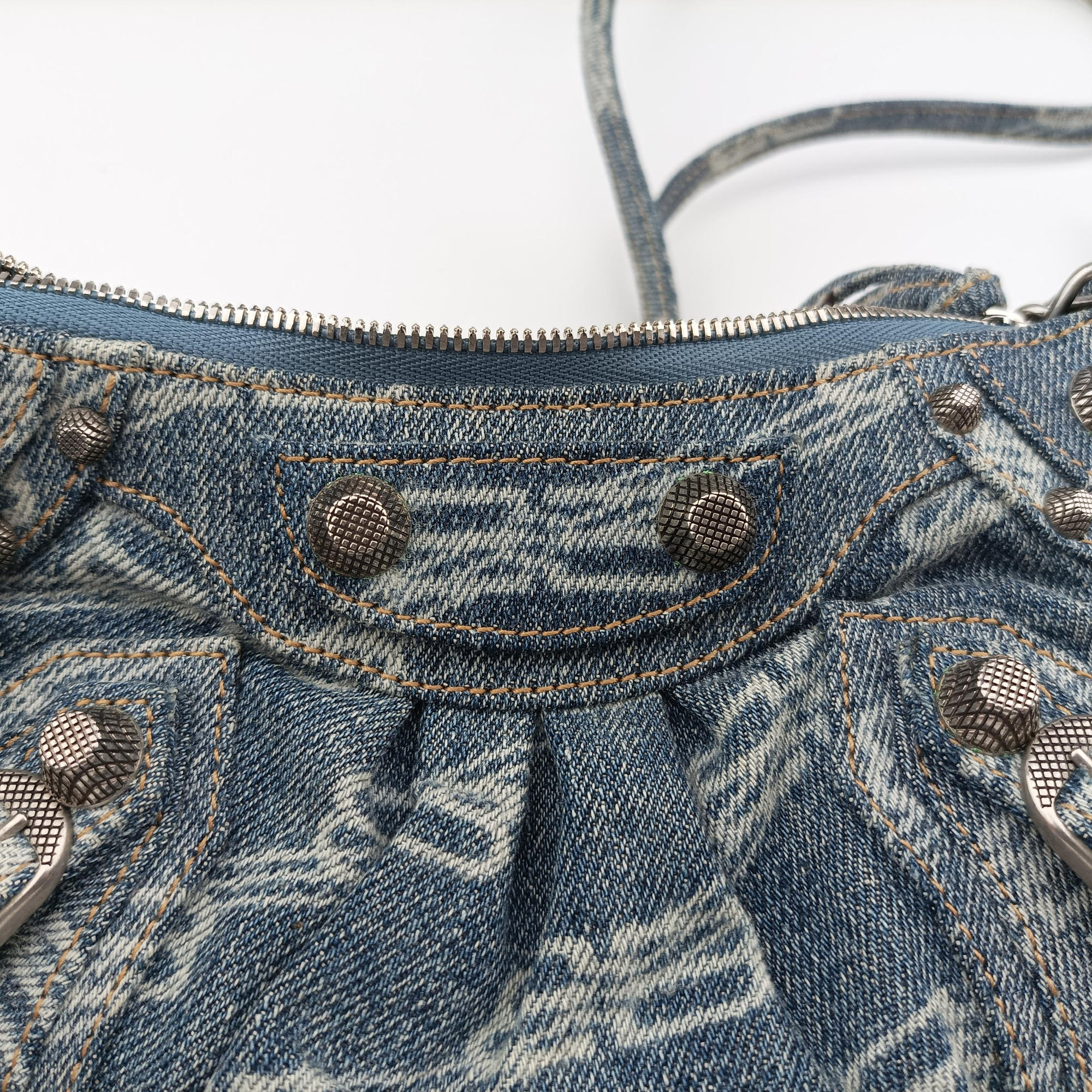 Vintage Balenciaga Le Cagole mini Blue denim  shoulderbag | stylenewstar