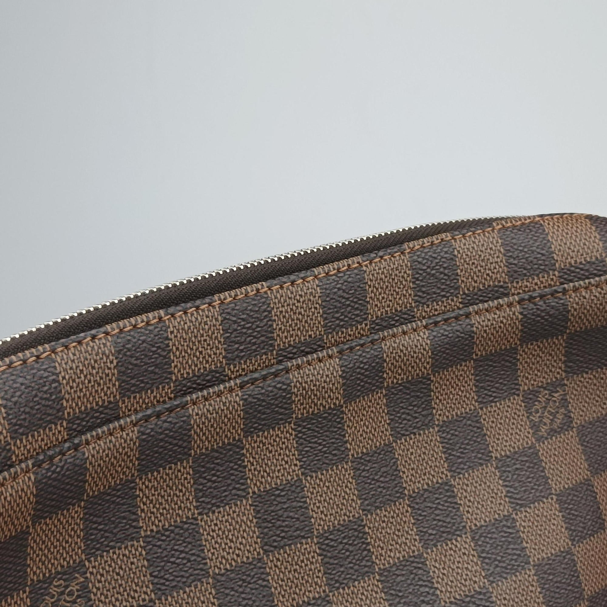 Pre-owned Louis Vuitton Jake messenger NM EBENE Damier Canvas N41569 shoulderbag | stylenewstar
