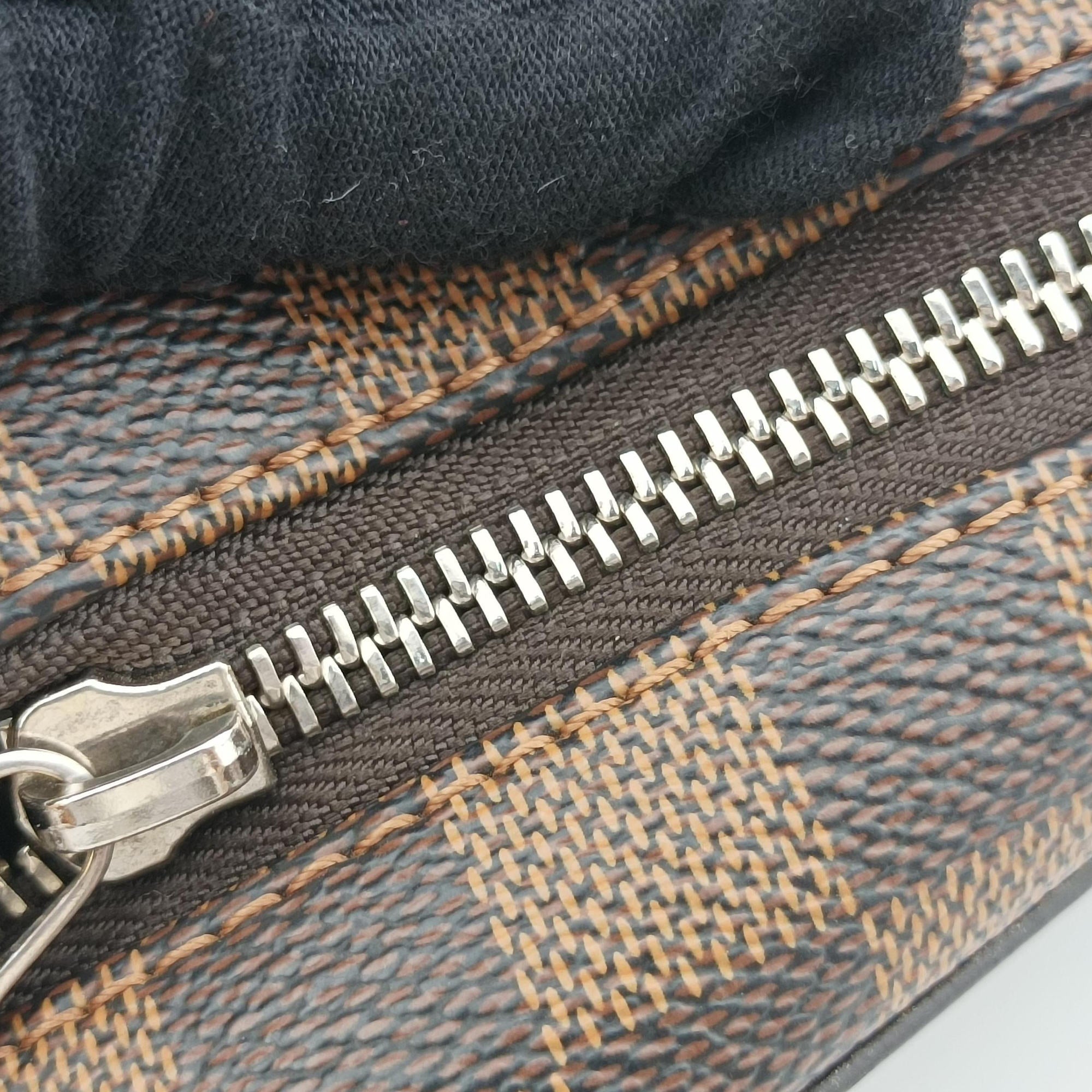 Pre-owned Louis Vuitton Jake messenger NM EBENE Damier Canvas N41569 shoulderbag | stylenewstar