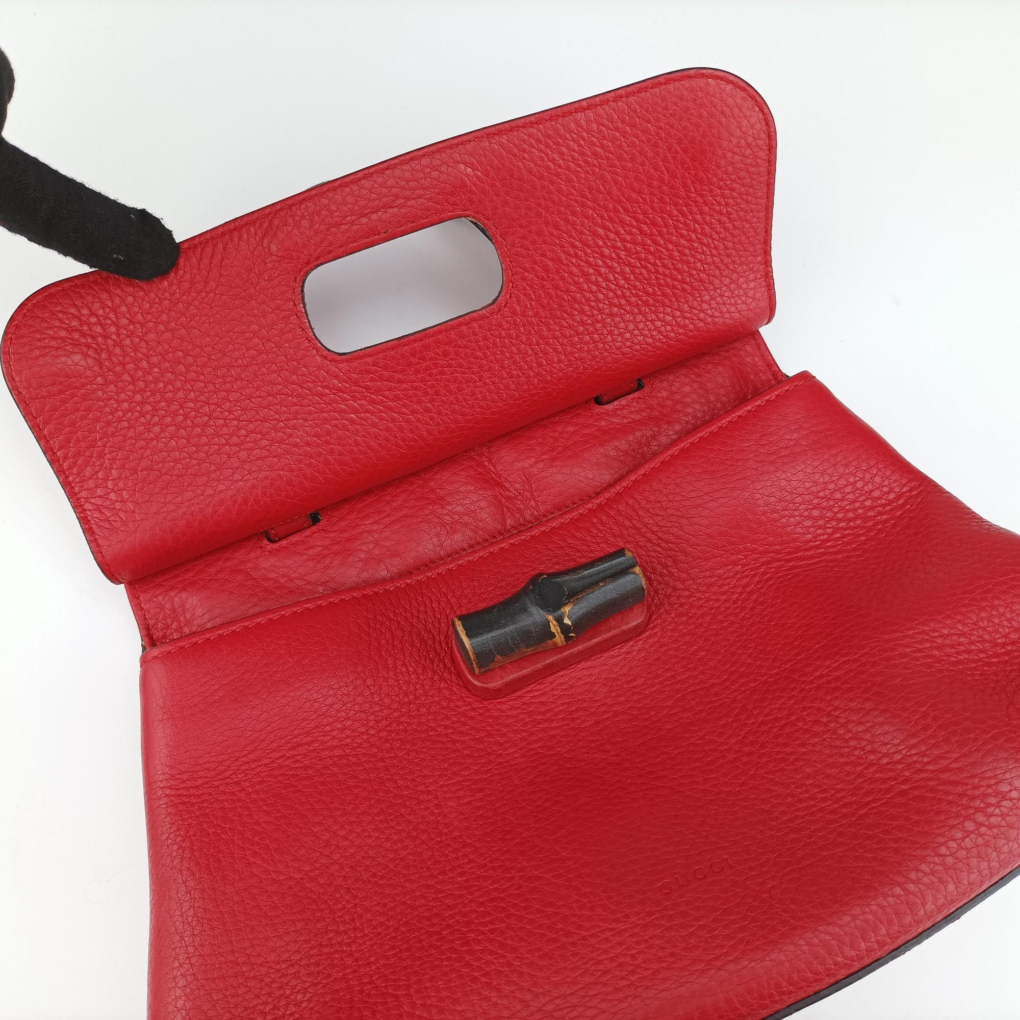 Vintage Gucci Bamboo Daily Red Leather 370831 shoulderbag | stylenewstar