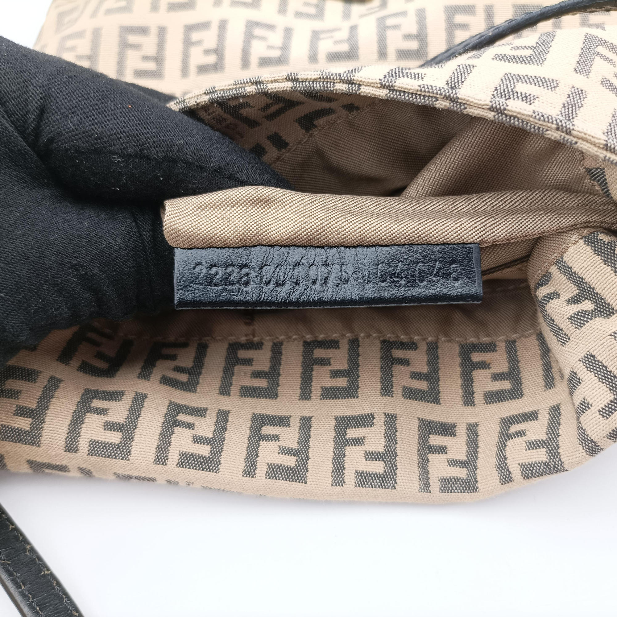 Secondhand Fendi Zucchino Beige canvas 8BT075 shoulderbag | stylenewstar