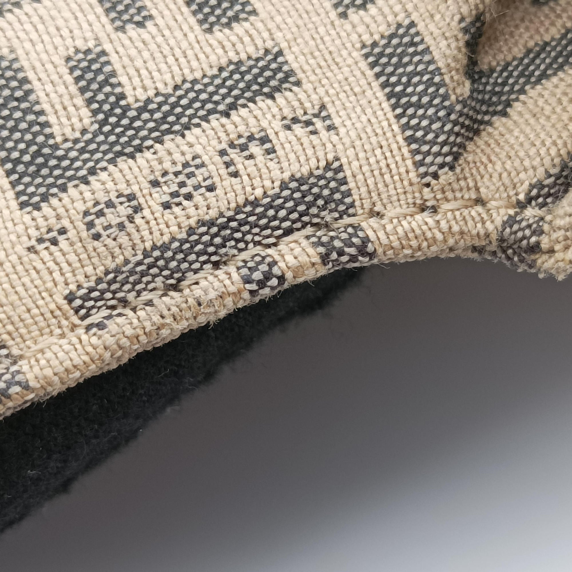 Secondhand Fendi Zucchino Beige canvas 8BT075 shoulderbag | stylenewstar