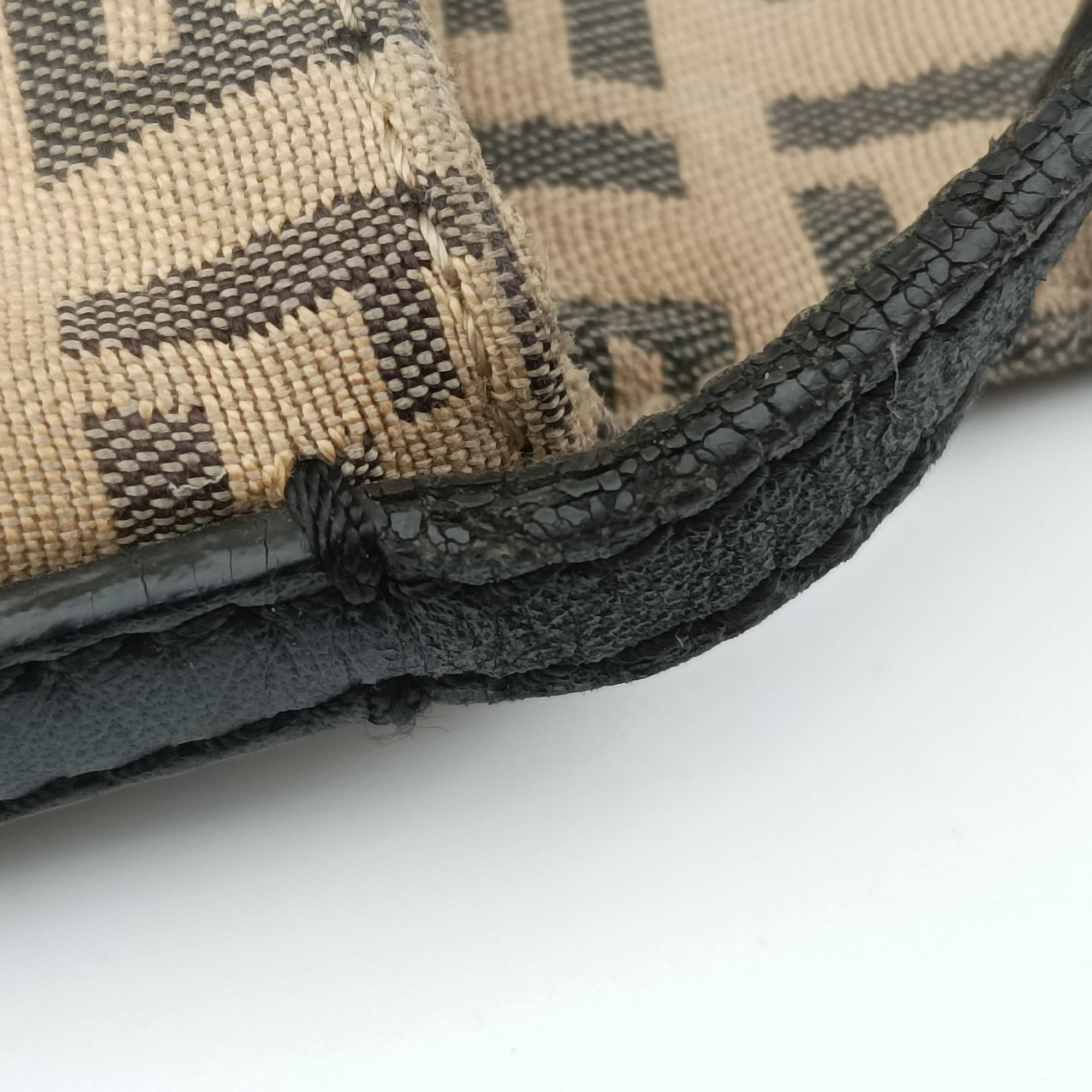 Secondhand Fendi Zucchino Beige canvas 8BT075 shoulderbag | stylenewstar