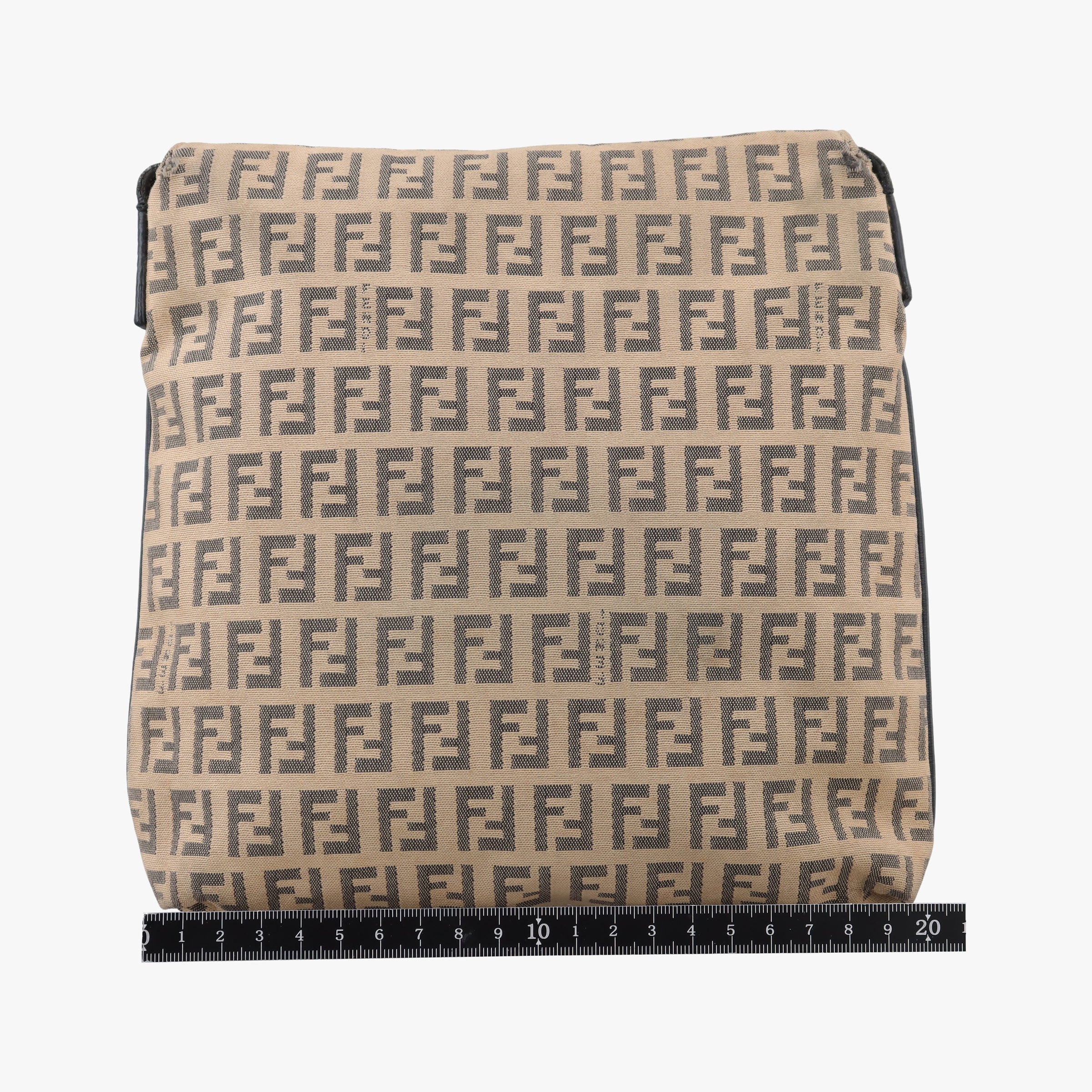 Secondhand Fendi Zucchino Beige canvas 8BT075 shoulderbag | stylenewstar