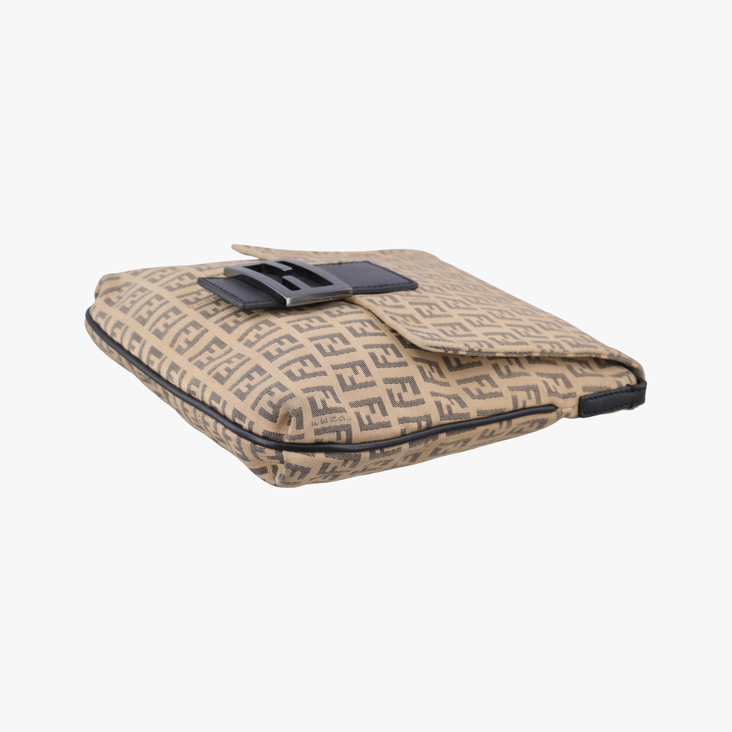 Secondhand Fendi Zucchino Beige canvas 8BT075 shoulderbag | stylenewstar