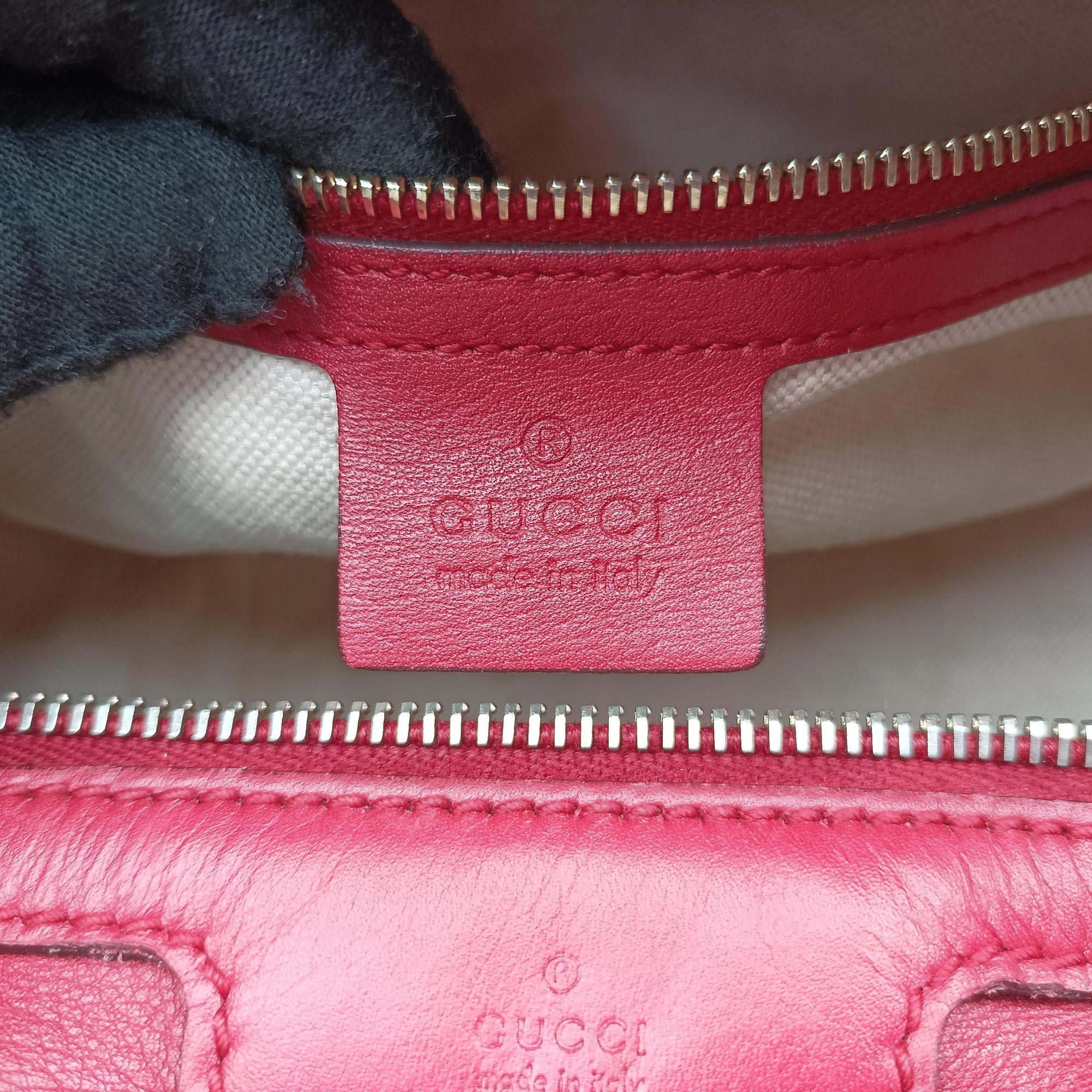 Vintage Gucci Microguccissima boston Red Leather 269876 shoulderbag | stylenewstar
