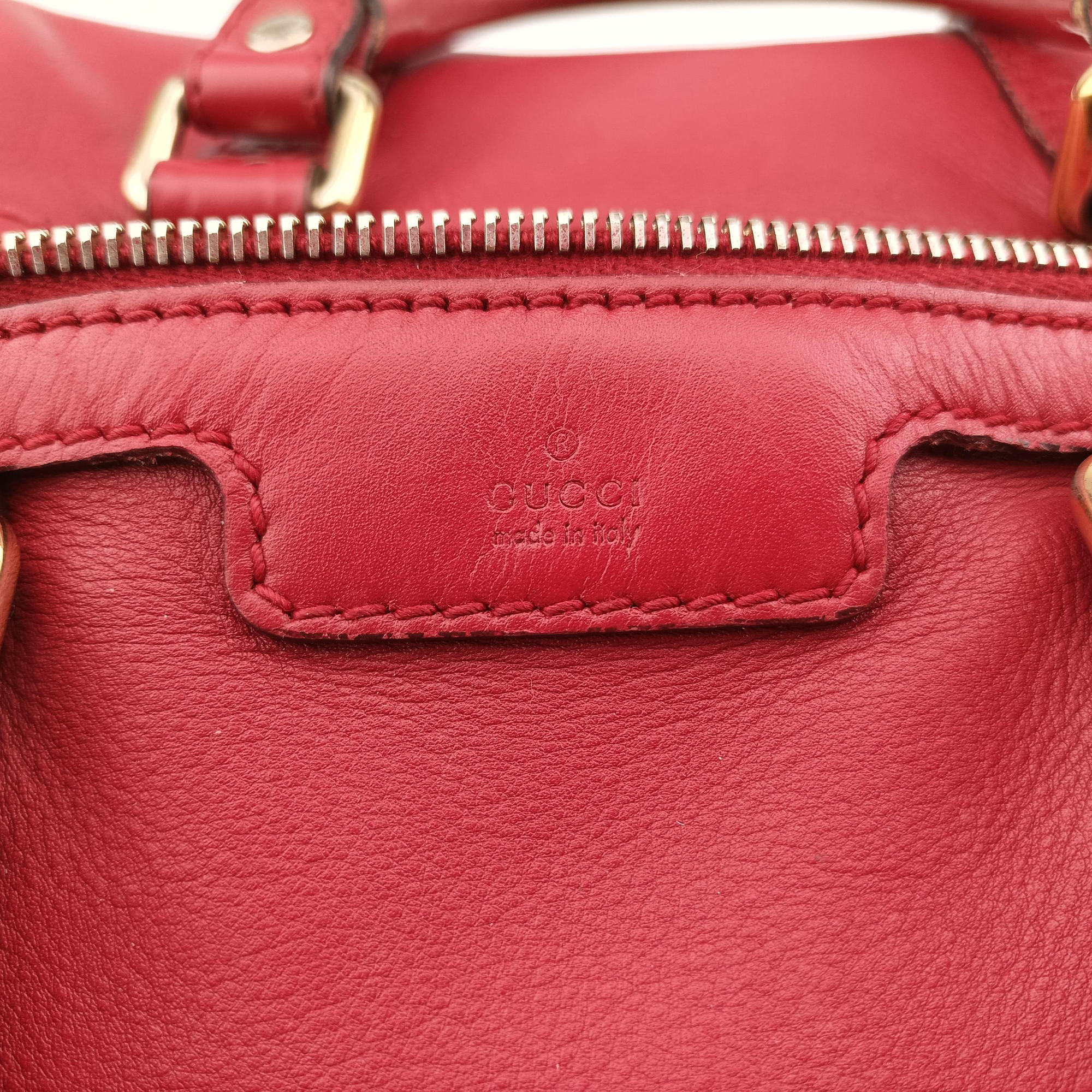 Vintage Gucci Microguccissima boston Red Leather 269876 shoulderbag | stylenewstar