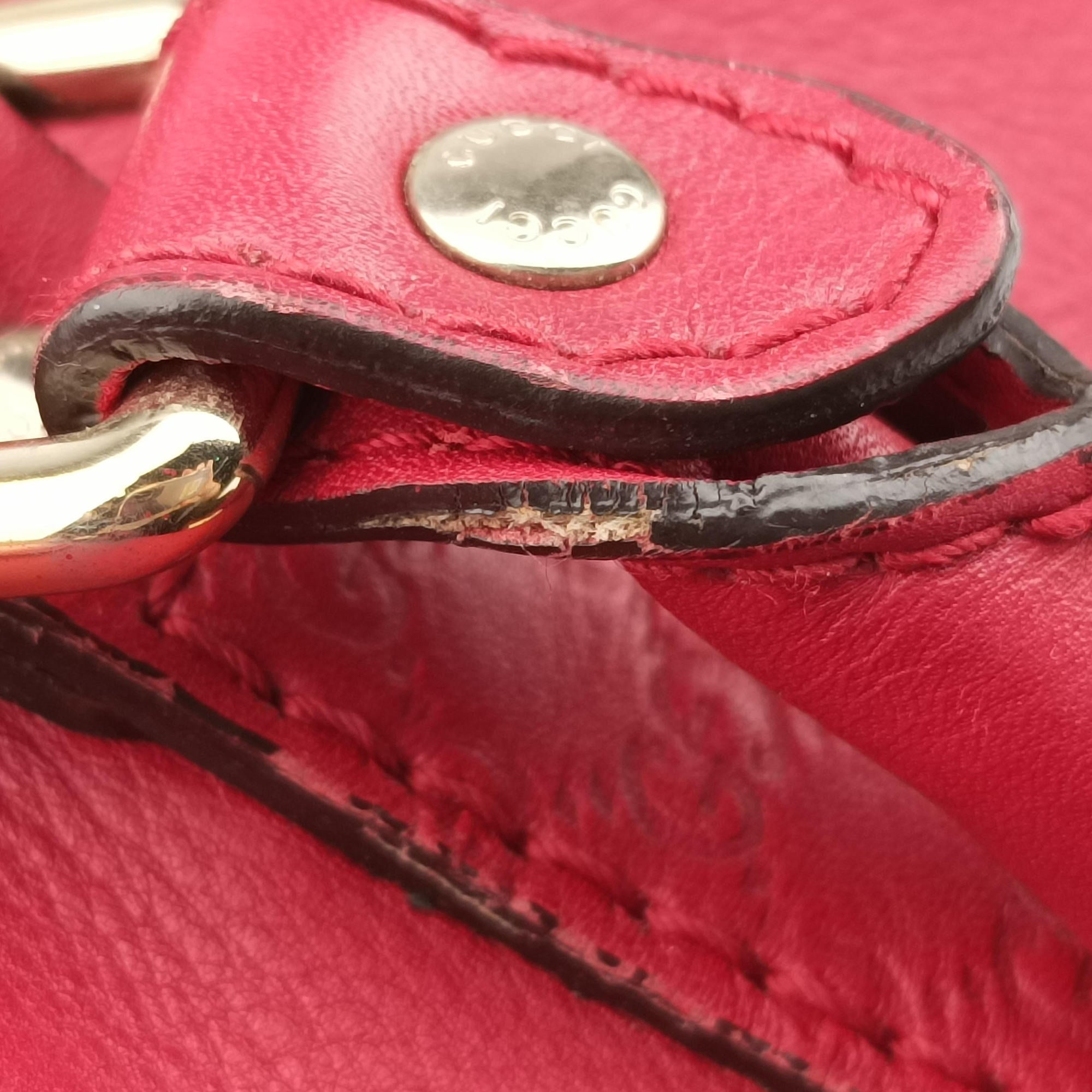 Vintage Gucci Microguccissima boston Red Leather 269876 shoulderbag | stylenewstar