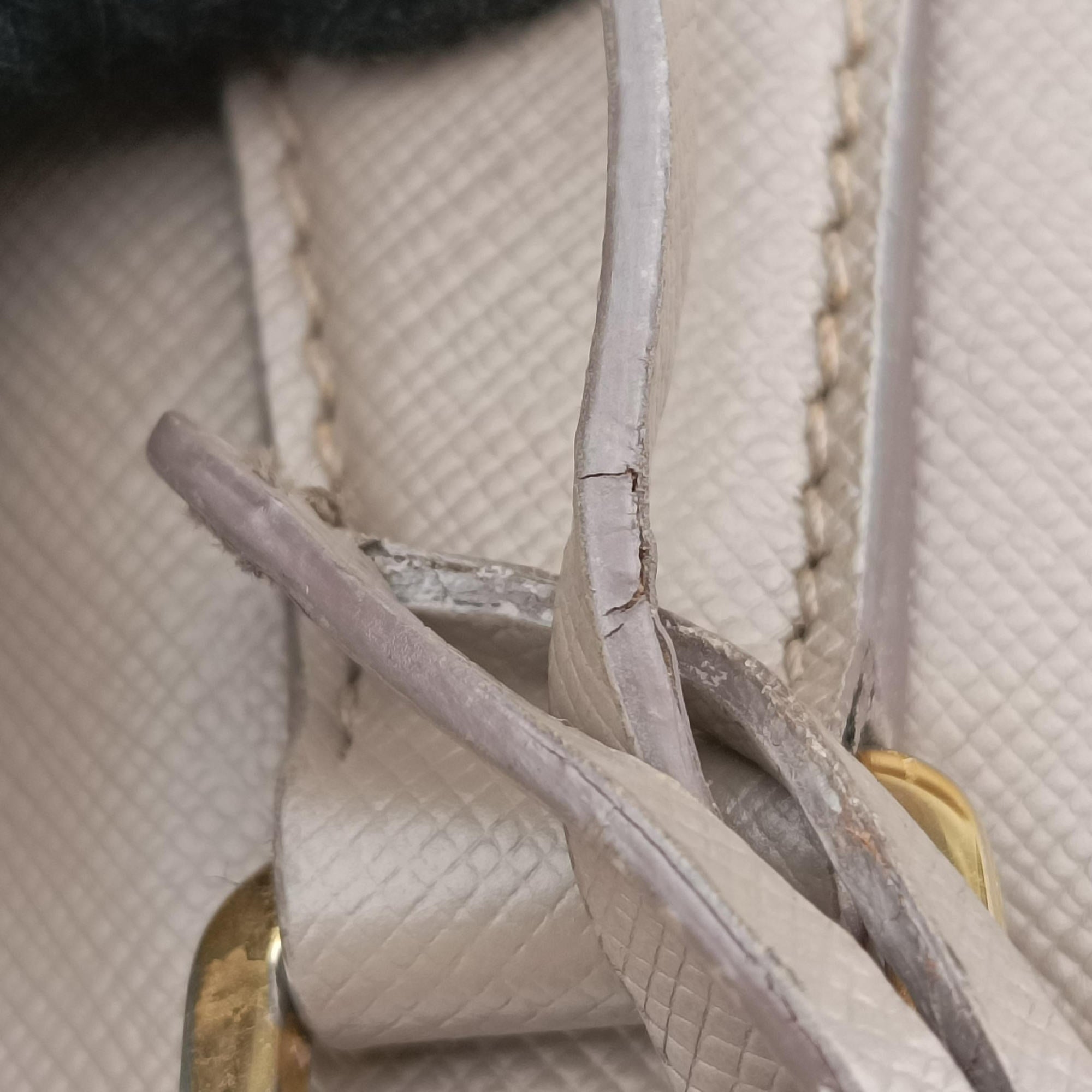 Secondhand Prada Galleria beige SAFFIANO Leather BN2274 handbag | stylenewstar