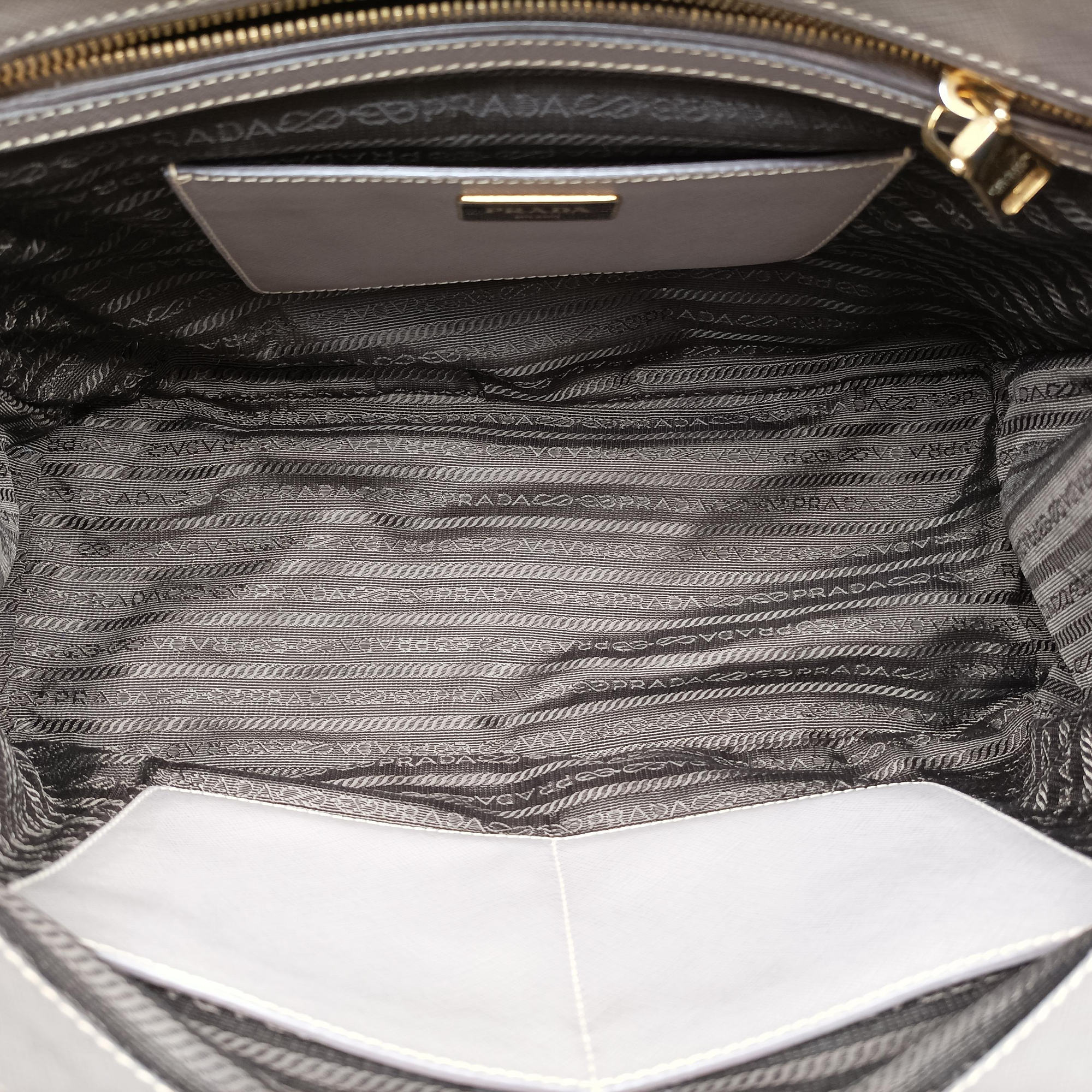 Secondhand Prada Galleria beige SAFFIANO Leather BN2274 handbag | stylenewstar
