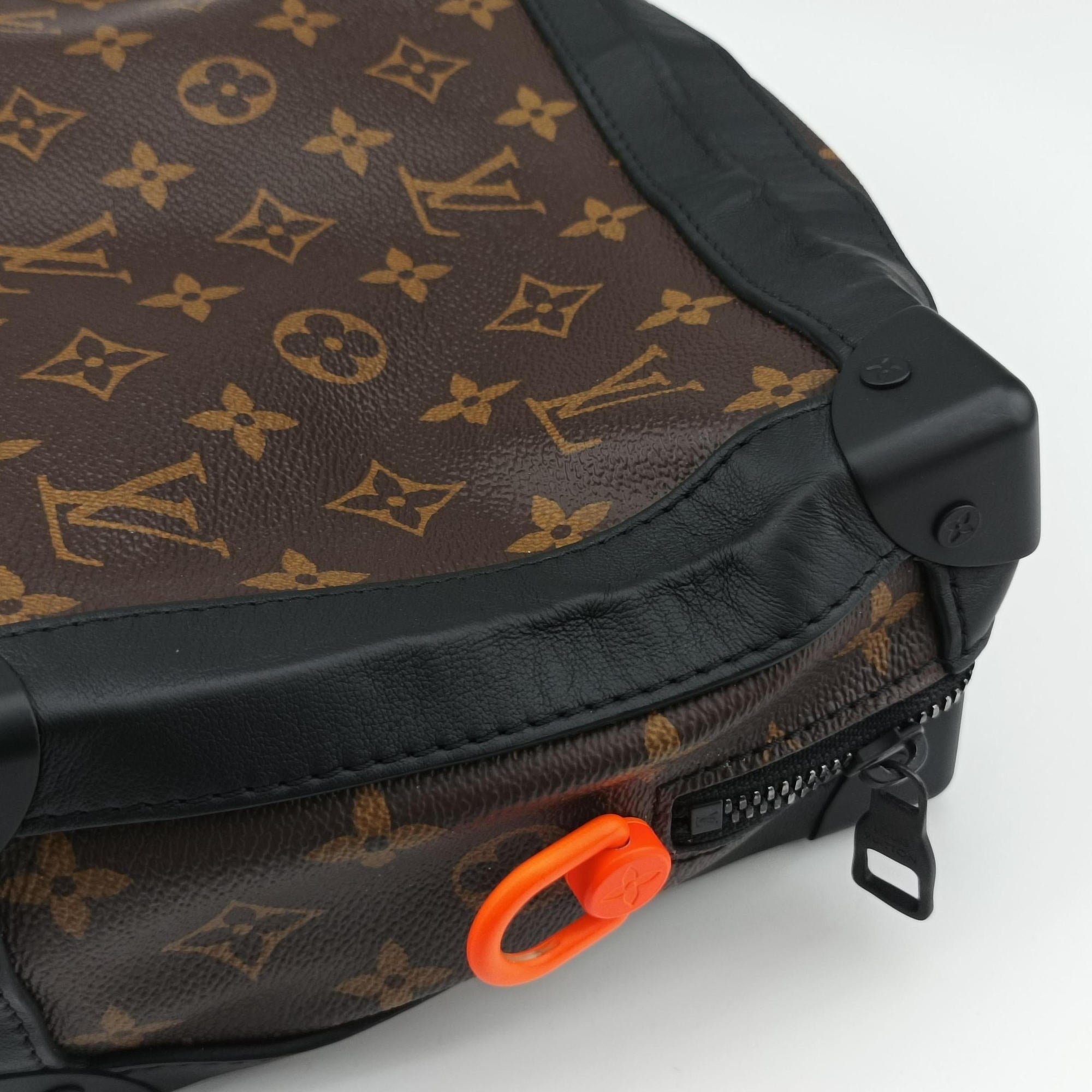Pre-owned Louis Vuitton Solar Ray Soft Trunk brown×black Monogram Canvas×calf leather M44478 shoulderbag | stylenewstar