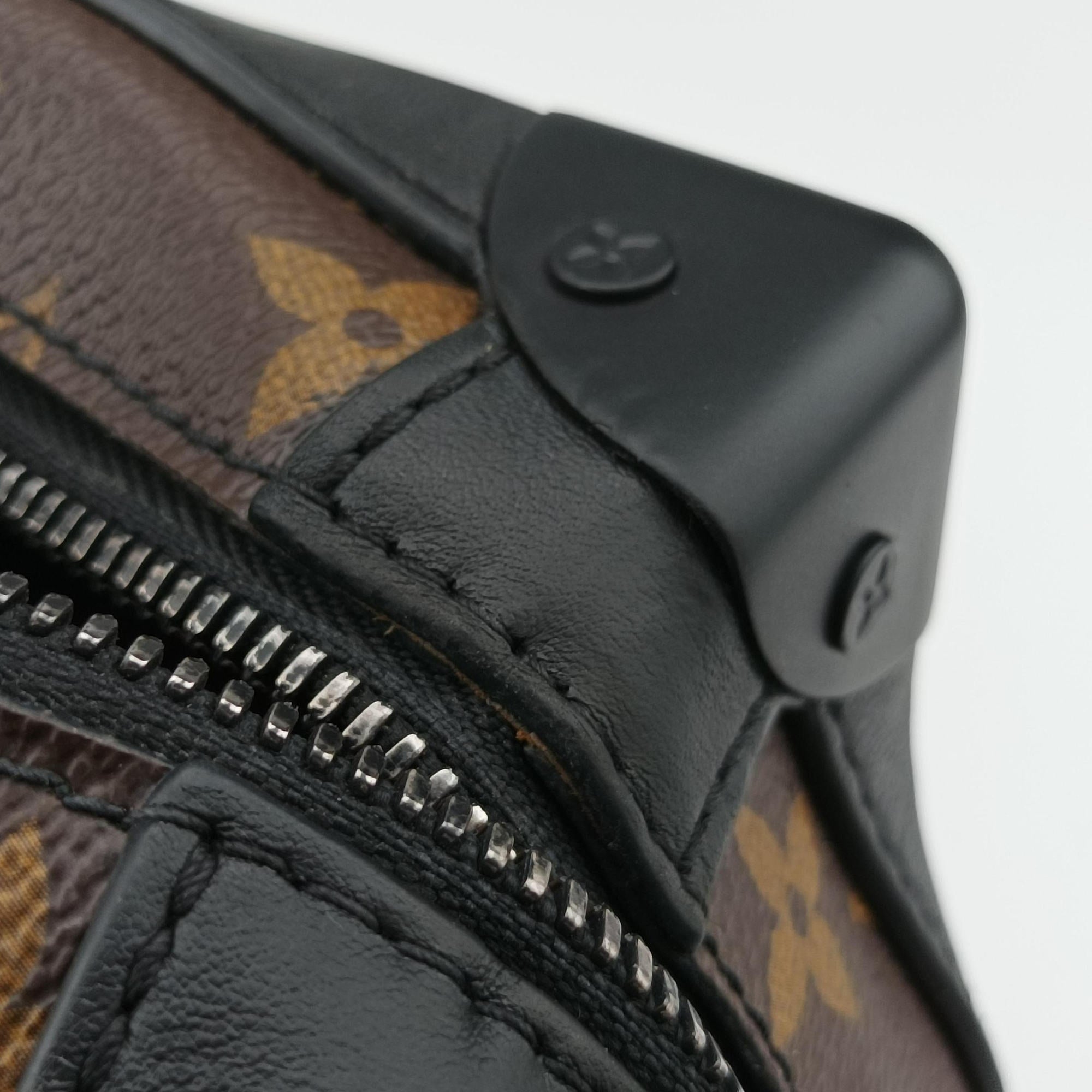 Pre-owned Louis Vuitton Solar Ray Soft Trunk brown×black Monogram Canvas×calf leather M44478 shoulderbag | stylenewstar