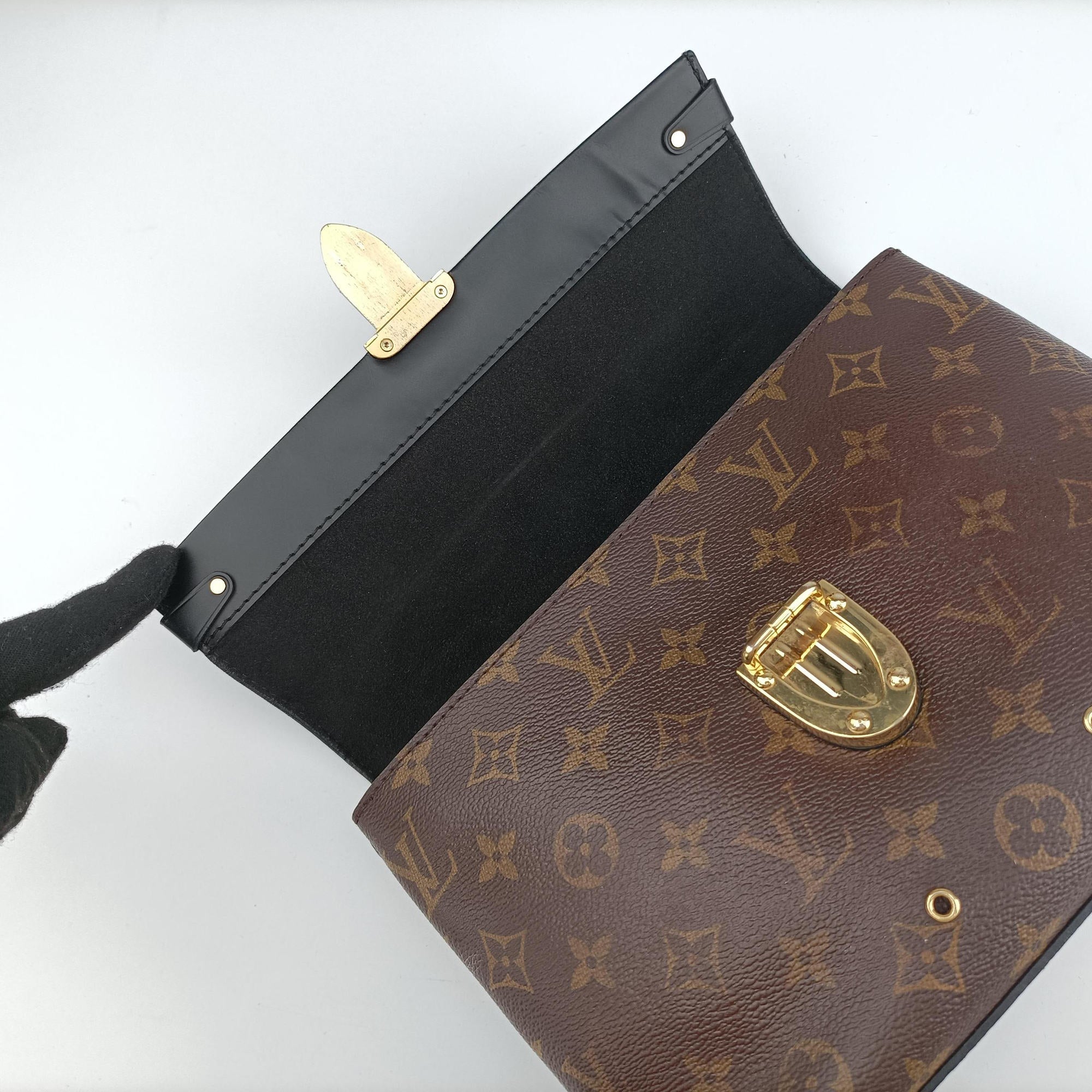 Pre-owned Louis Vuitton One-handle Flap MM　　 brown×black Monogram Canvas×calf leather M43125 shoulderbag | stylenewstar
