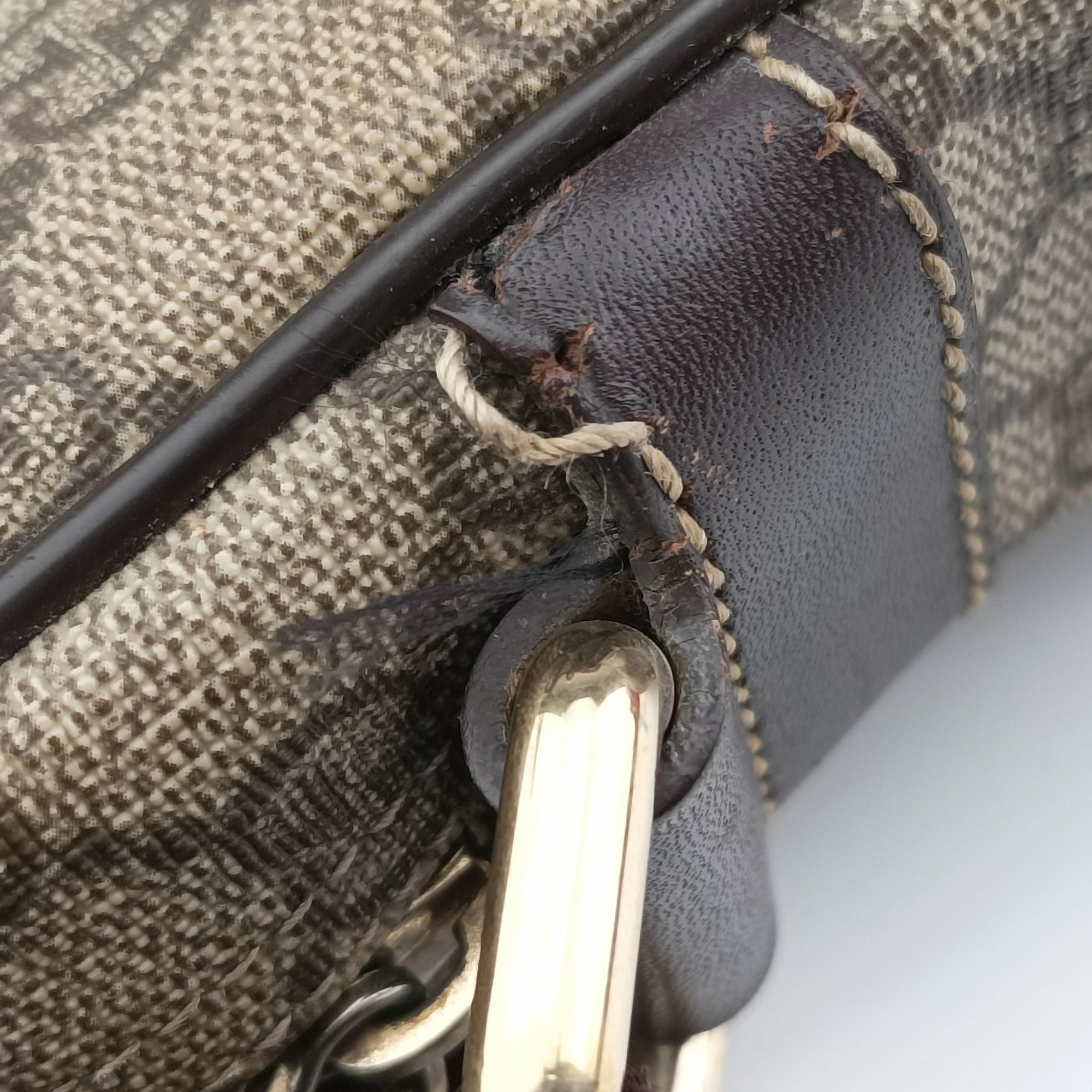Pre-owned Gucci GG Supreme Messenger Beige×Brown PVC coated canvas×leather 201443 shoulderbag | stylenewstar