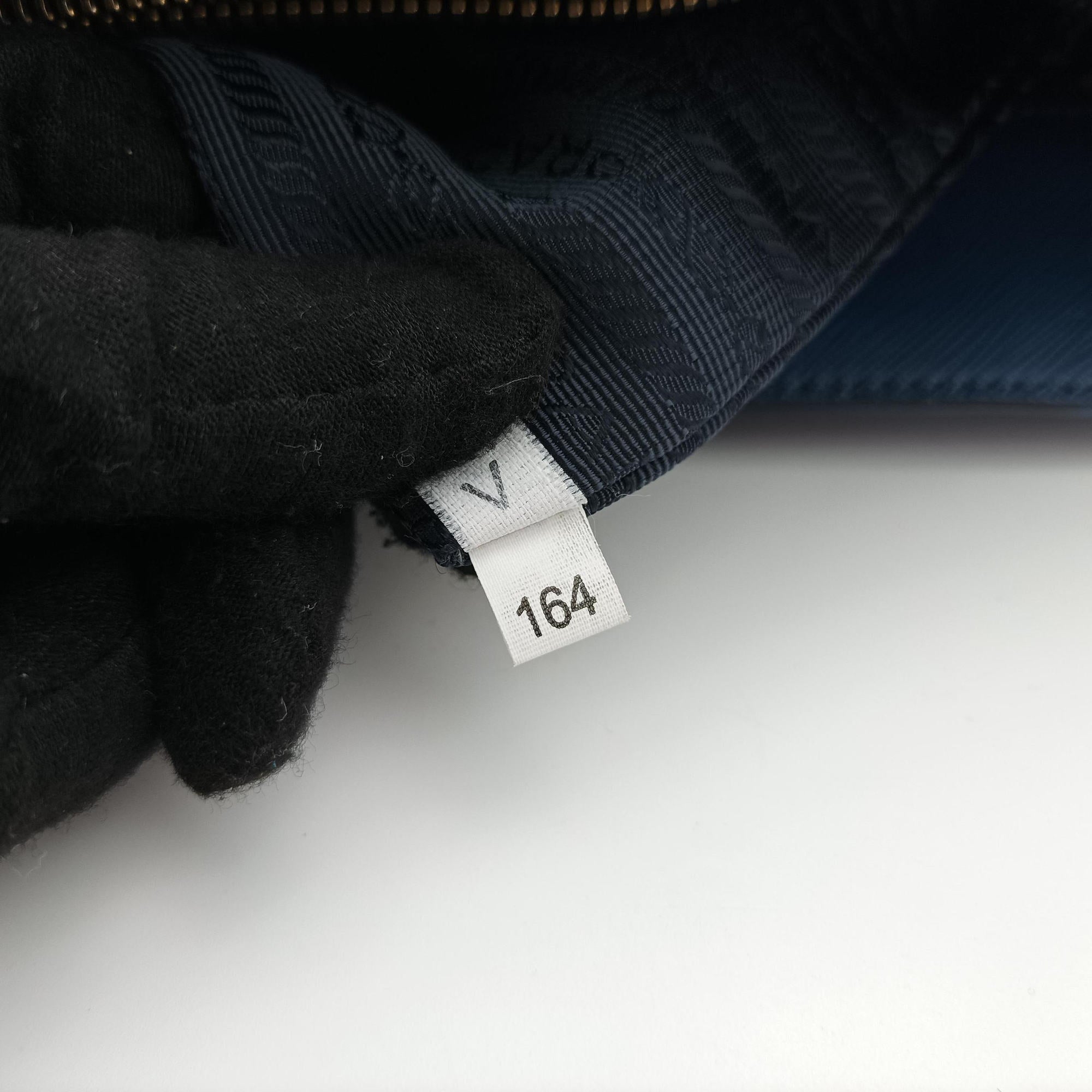 Secondhand Prada Galleria Blue SAFFIANO Leather BN2274 handbag | stylenewstar