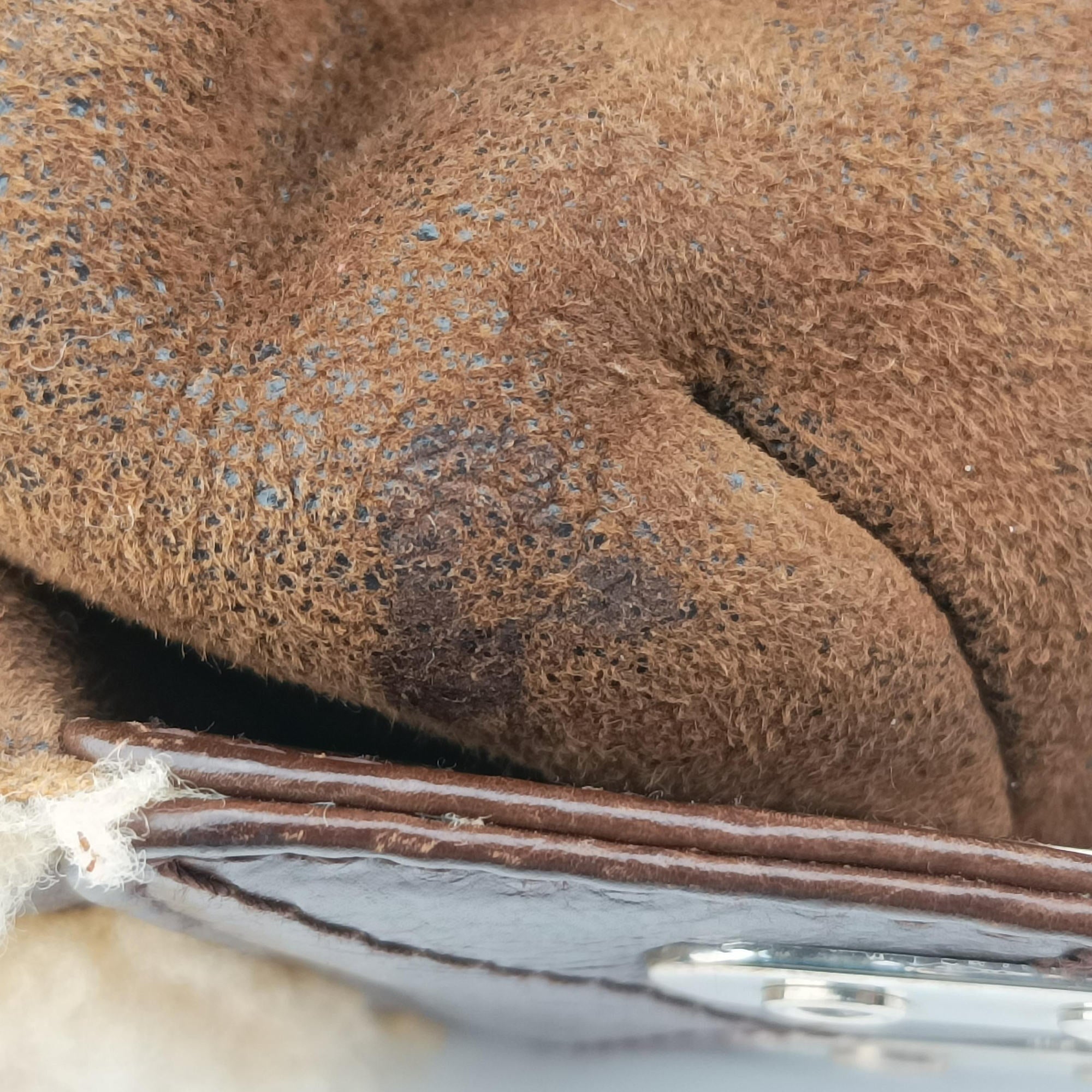 Pre-owned Christian Dior Flight brown x beige Leather x Mouton  shoulderbag | stylenewstar